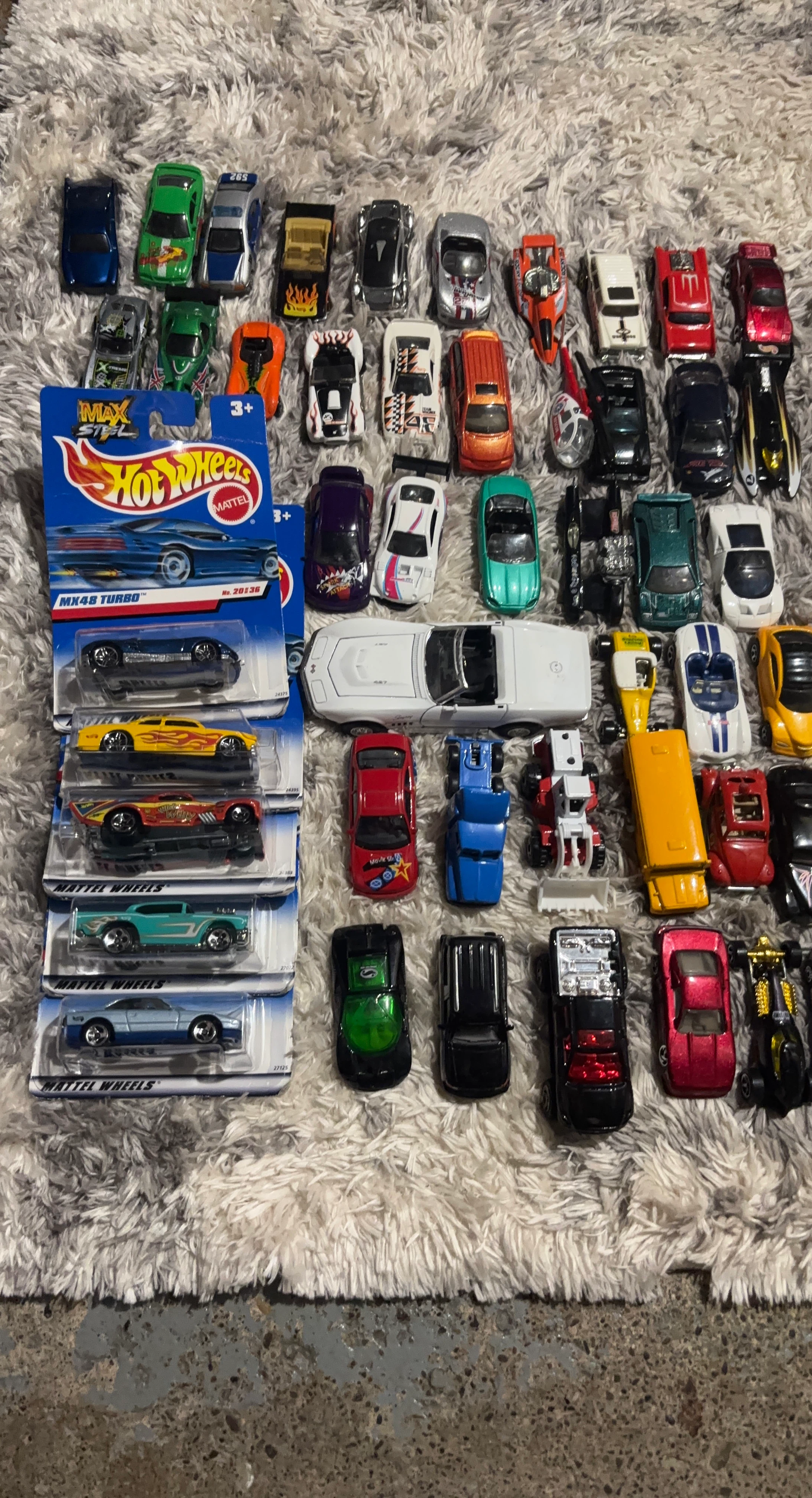 Vintage Hot Wheels lot and a big corvette