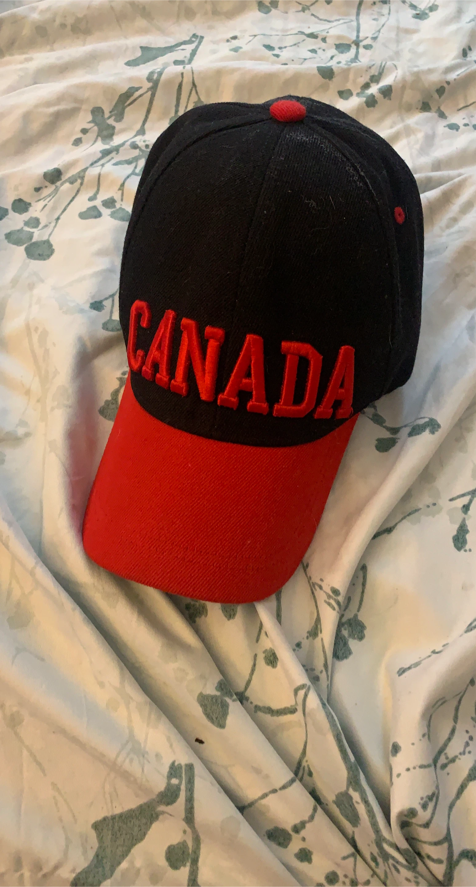 Black and Red "CANADA" Baseball Cap