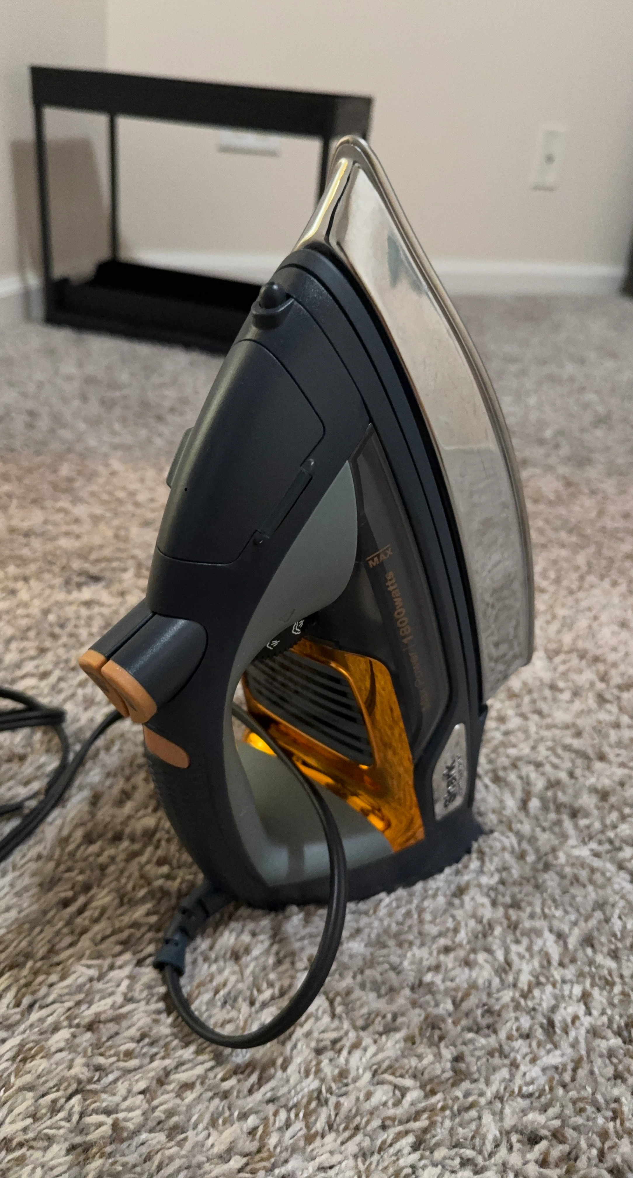 Shark Steam Iron 1800 Watts