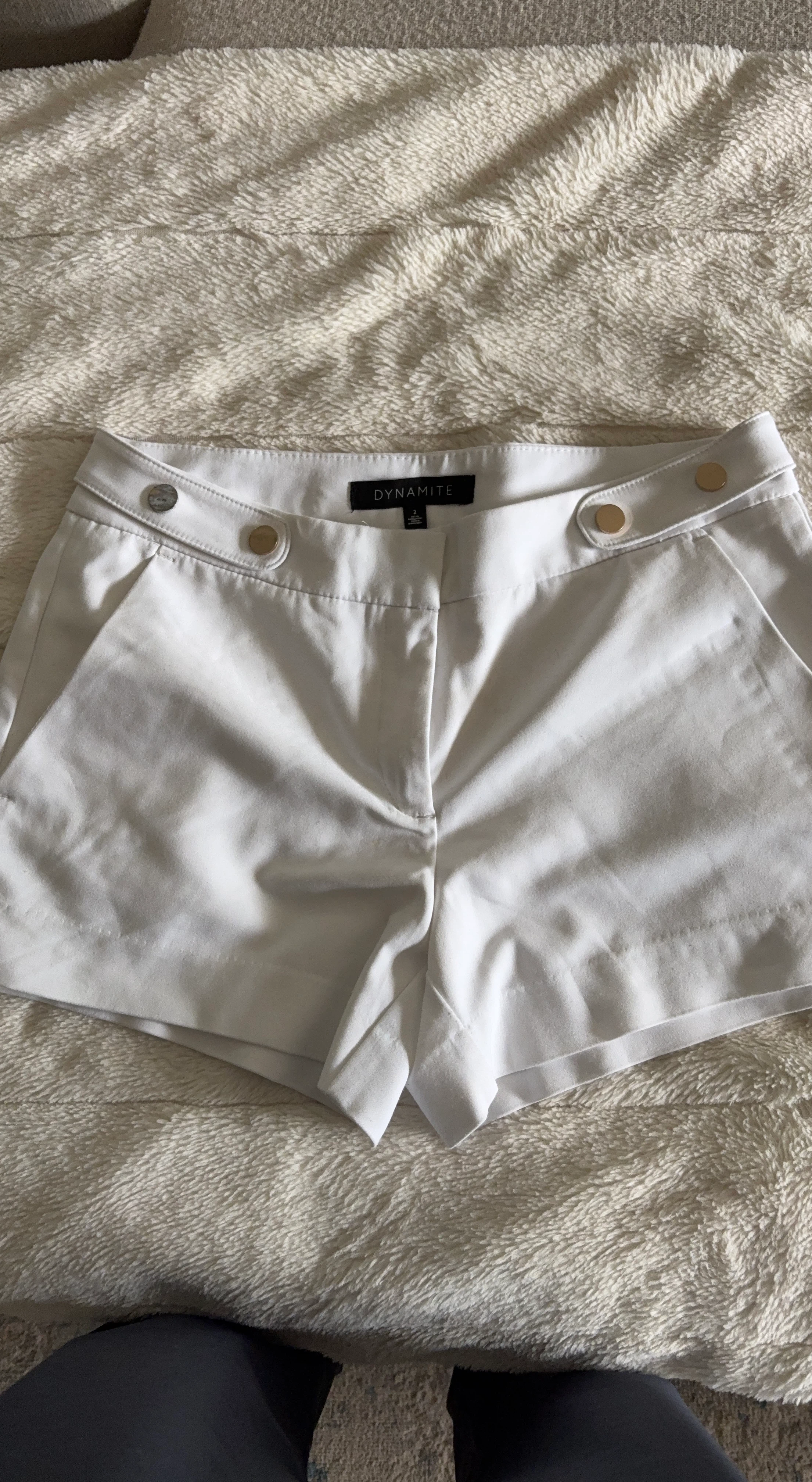 Dynamite white shorts size 2
