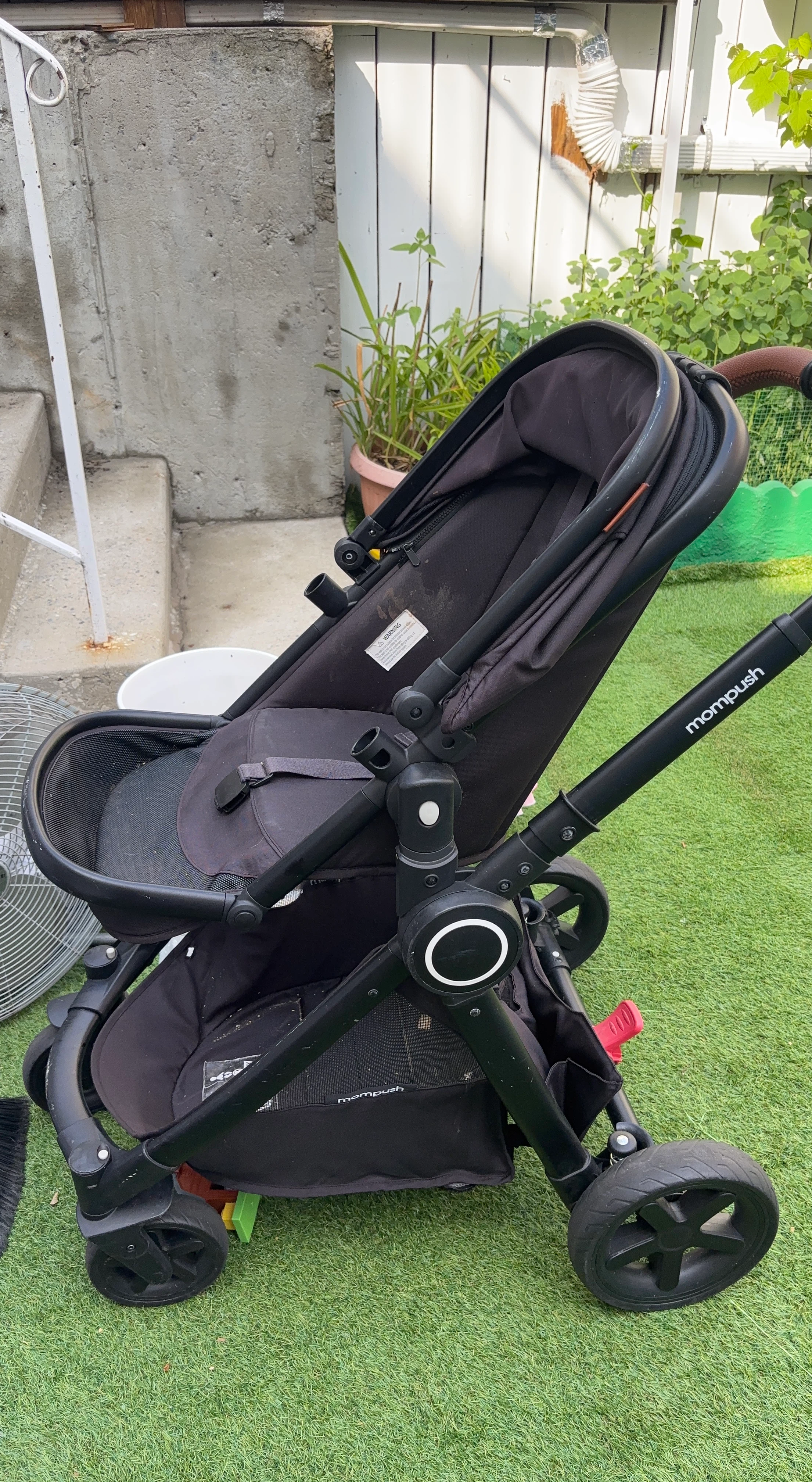 mompush Stroller