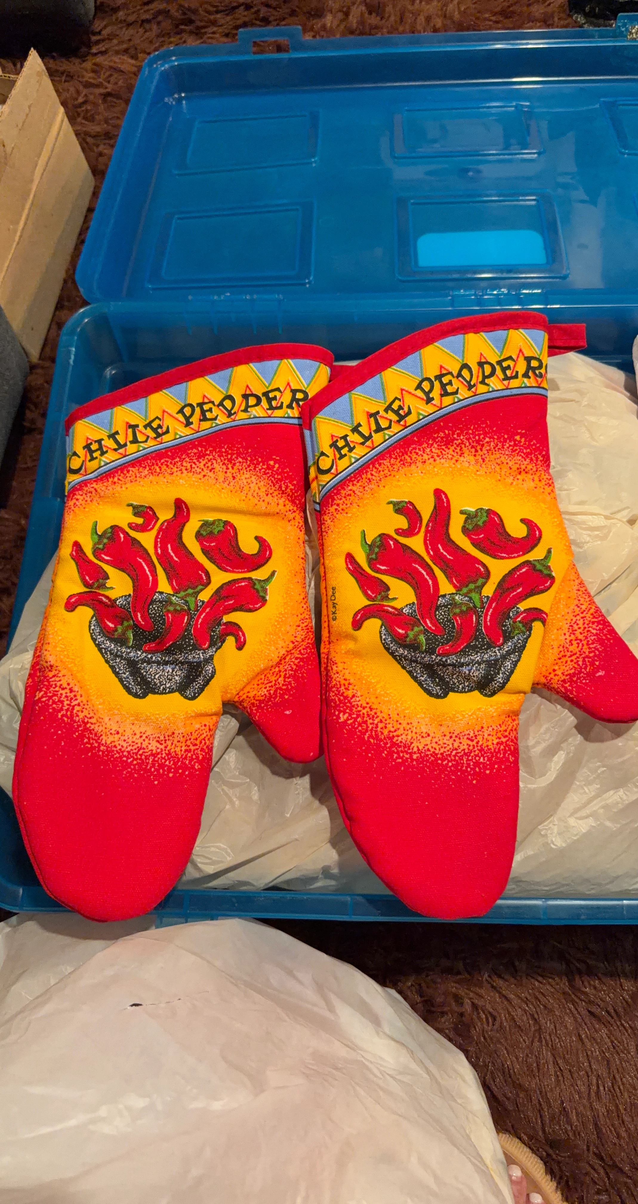 Chile Pepper Oven Mitts
