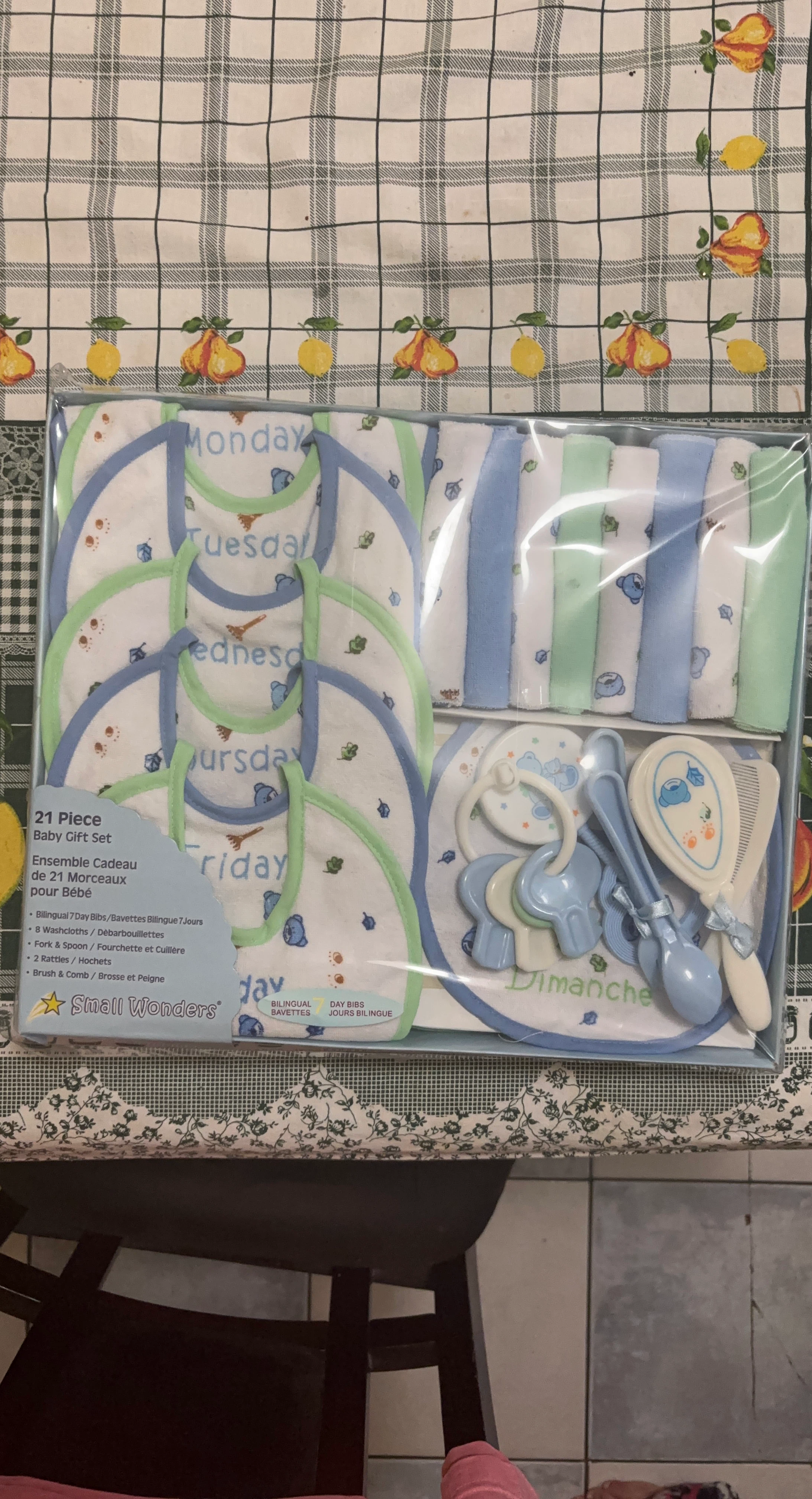 Small Wonders 21 Piece Baby Gift Set