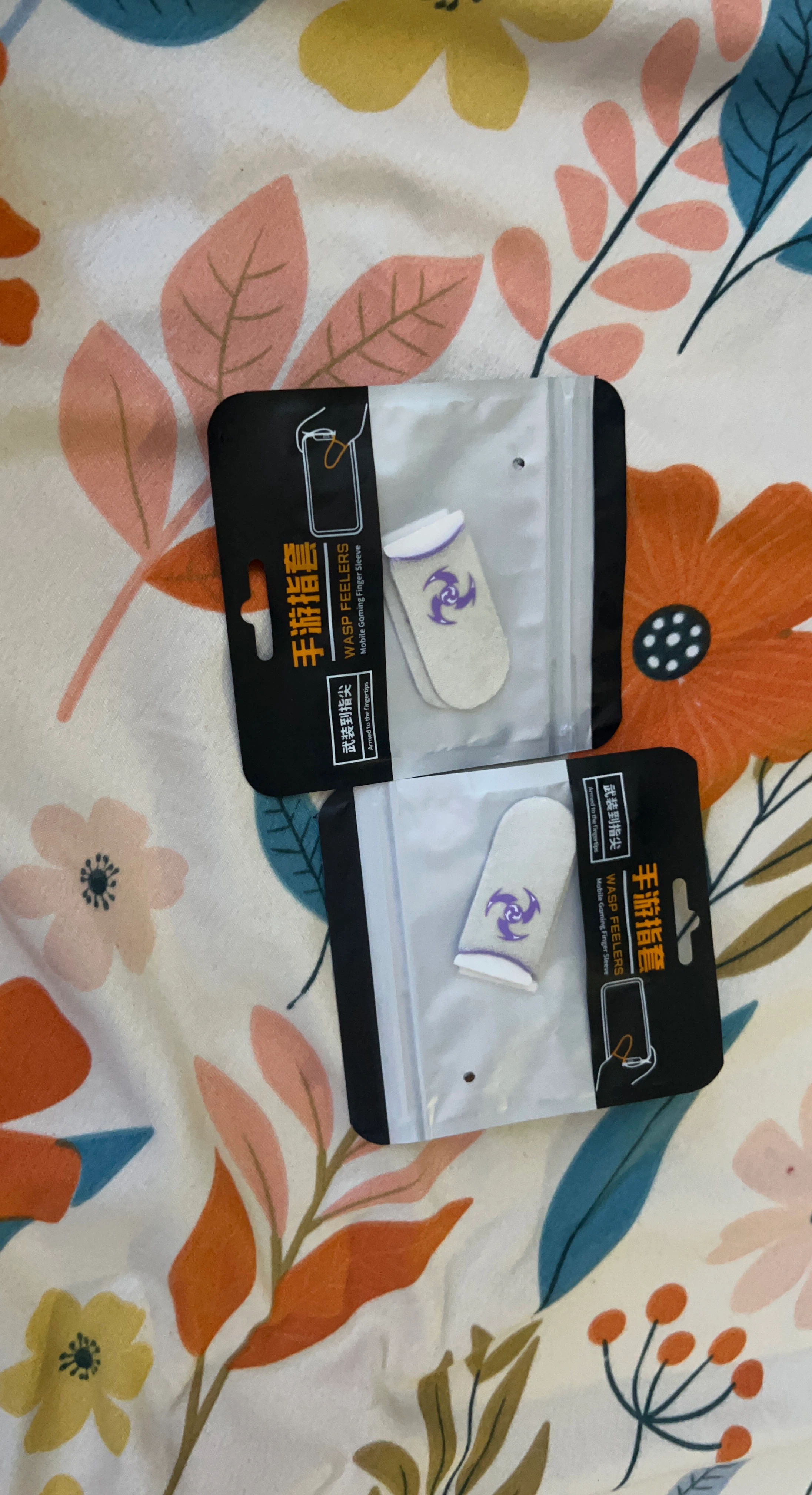 WASP FEELERS Mobile Gaming Finger Sleeves (2 Pairs)