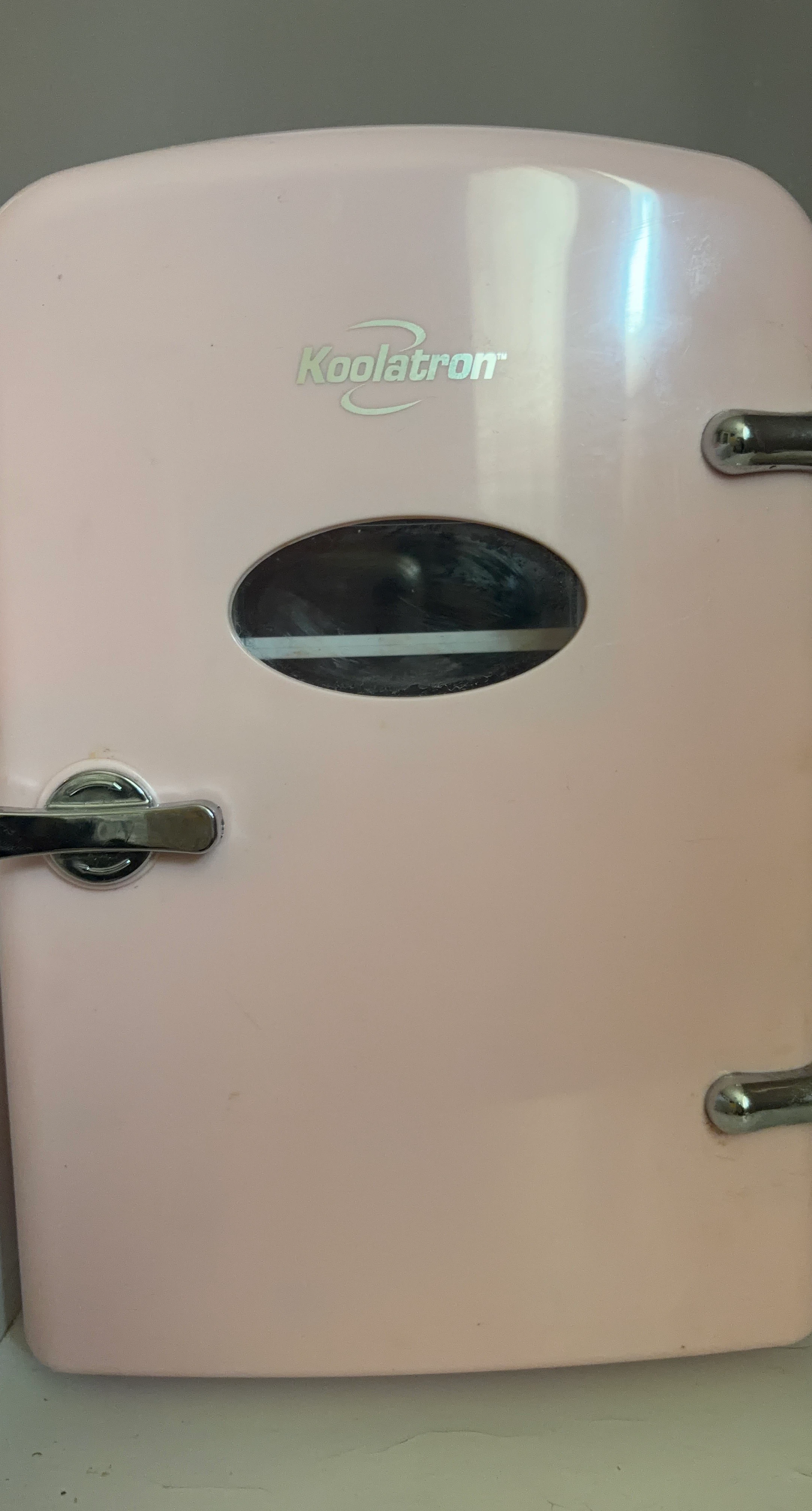 Koolatron Mini Fridge - Pink