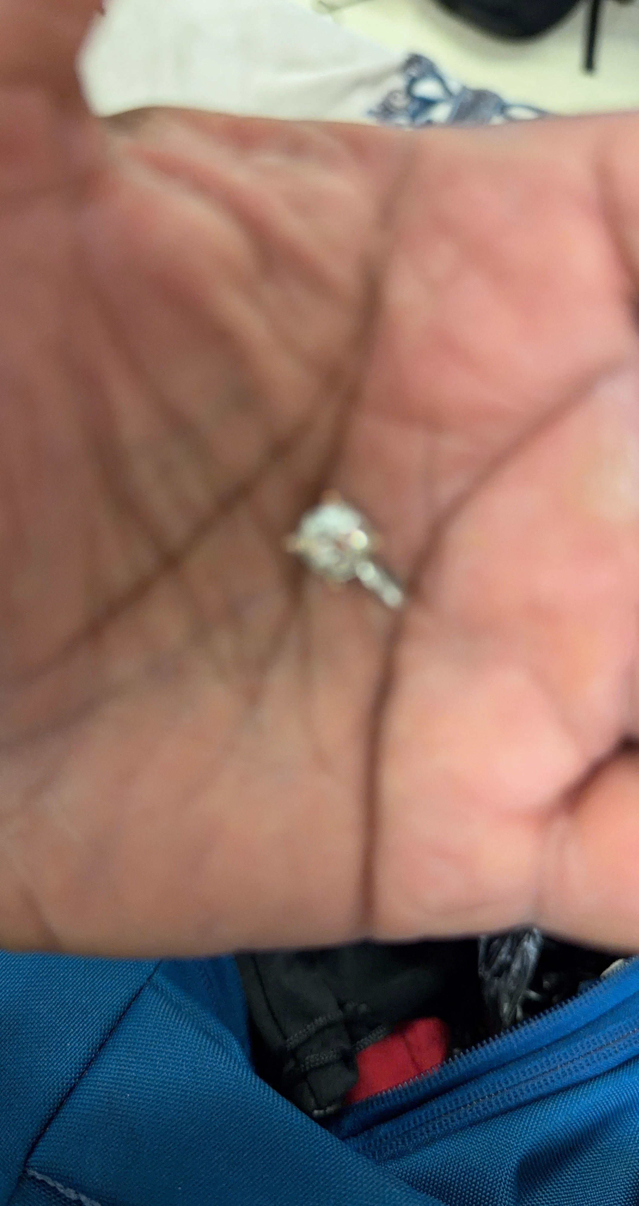Sparkling Ring