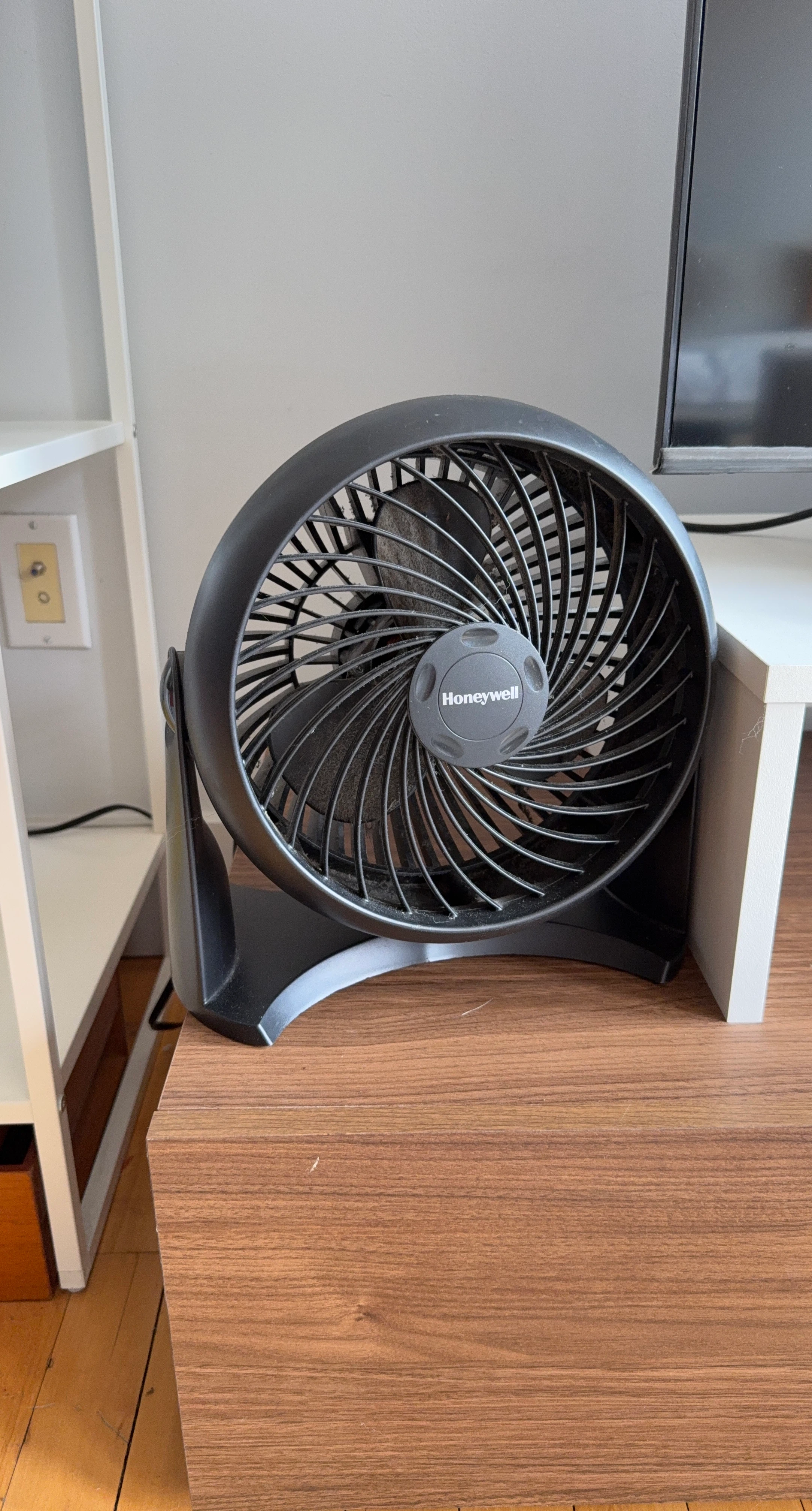 Honeywell Tabletop Fan