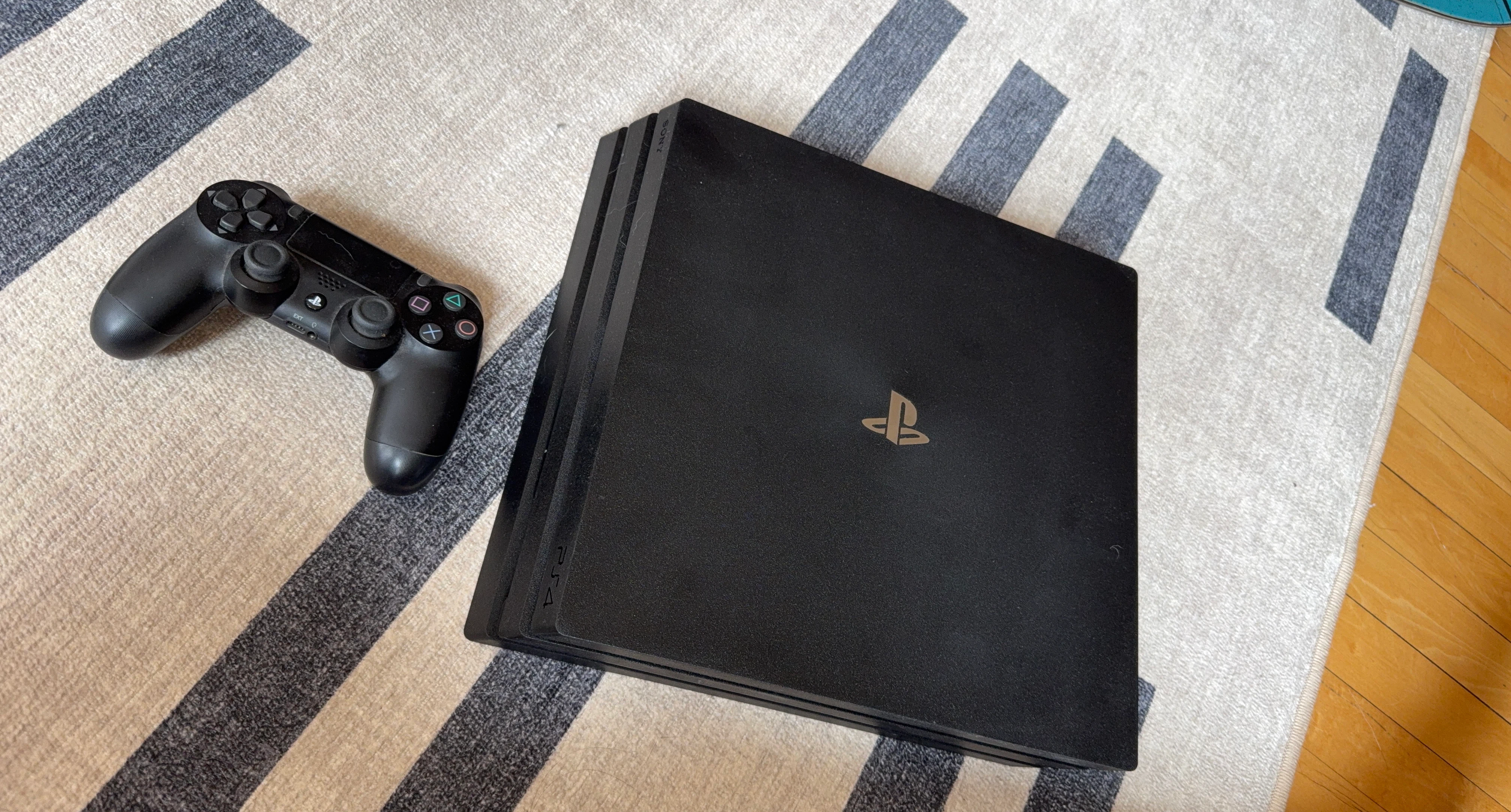 Sony PlayStation 4 Pro Console