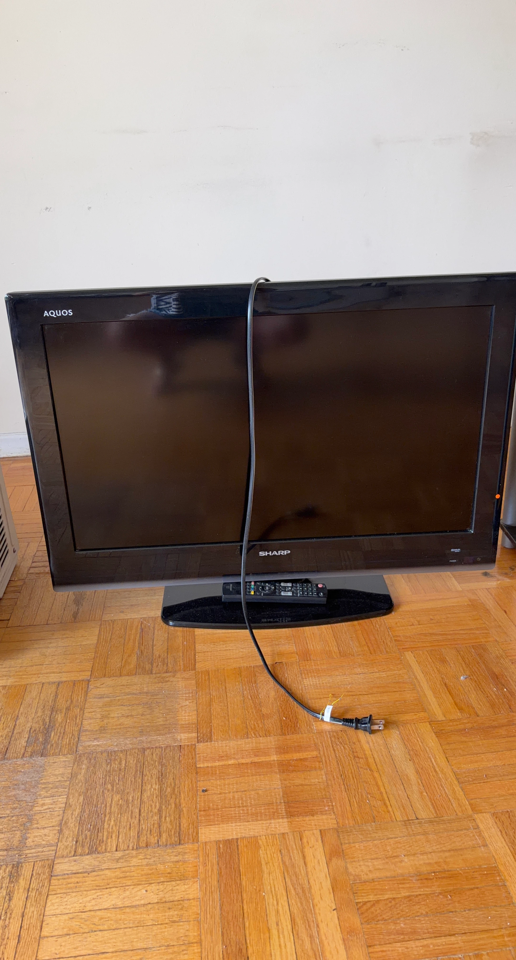 Sharp Aquos TV with Remote