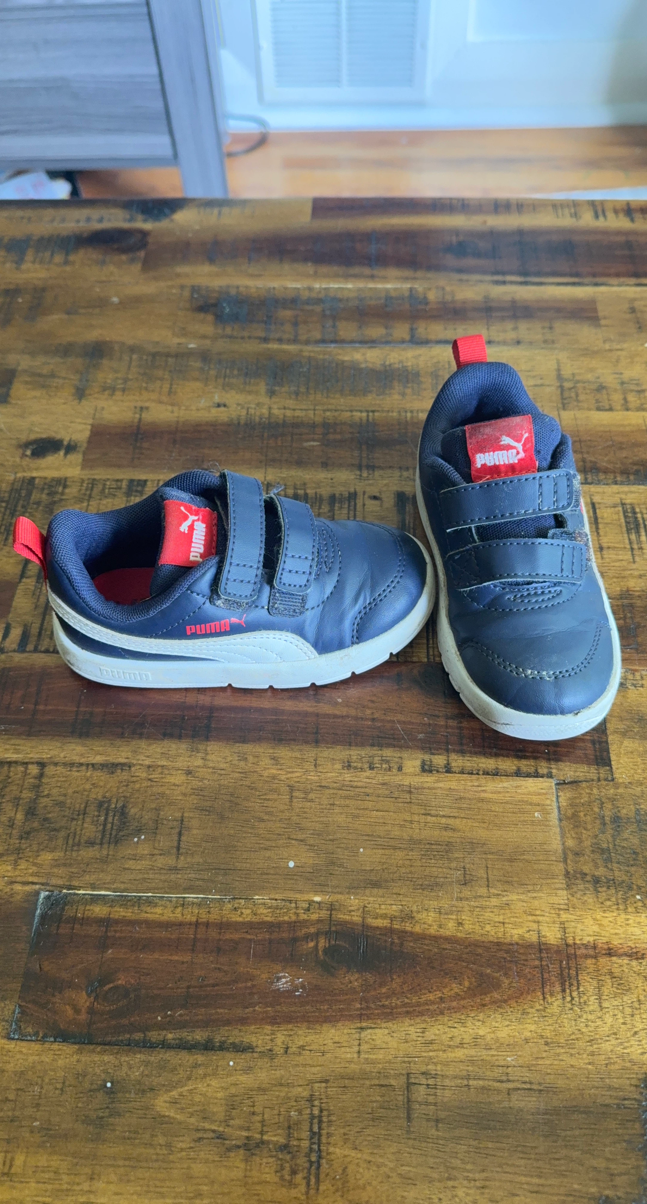 Puma Kids Blue Velcro Sneakers size US 7C