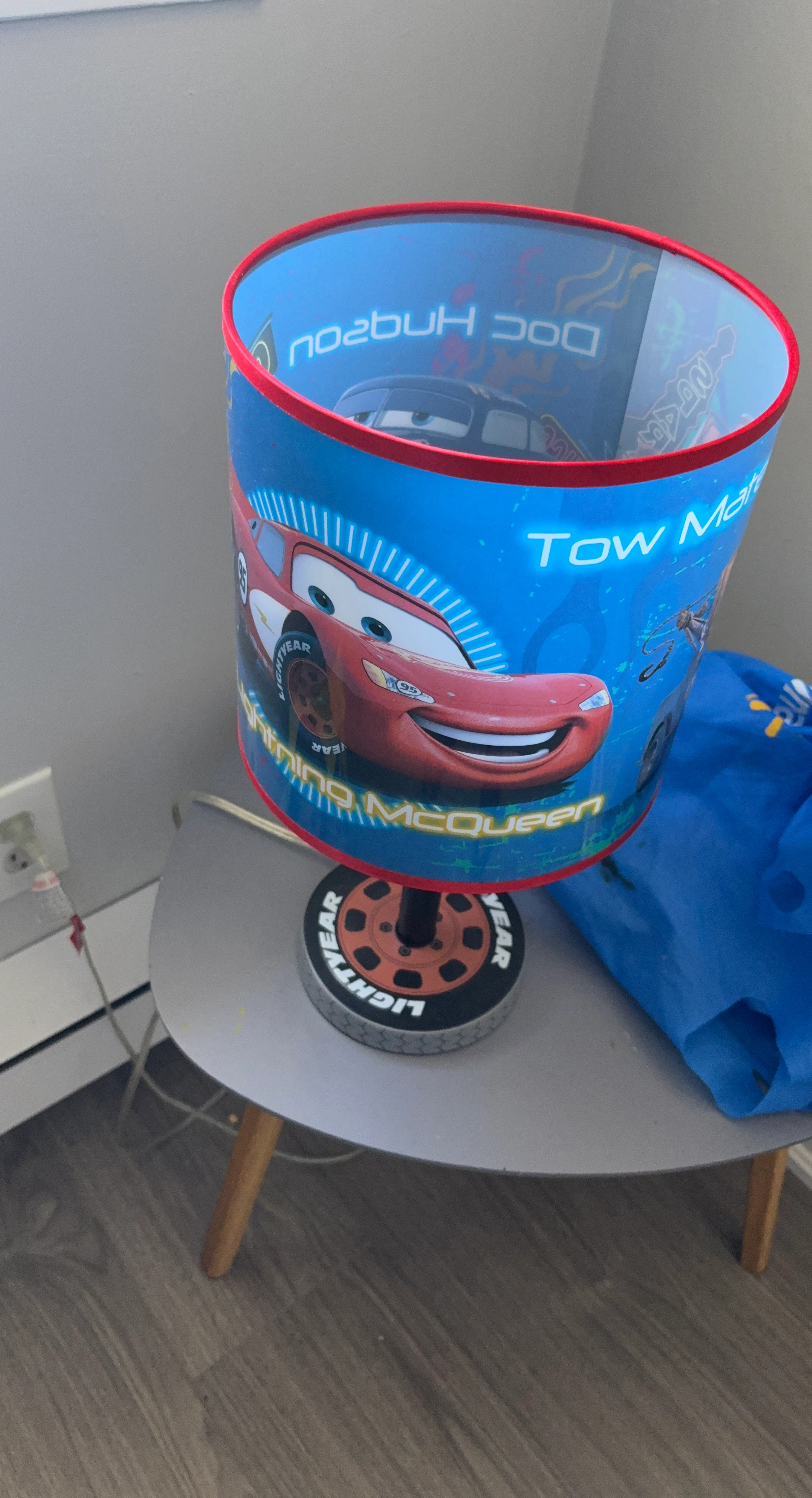 Disney Pixar Cars Lightning McQueen Table Lamp