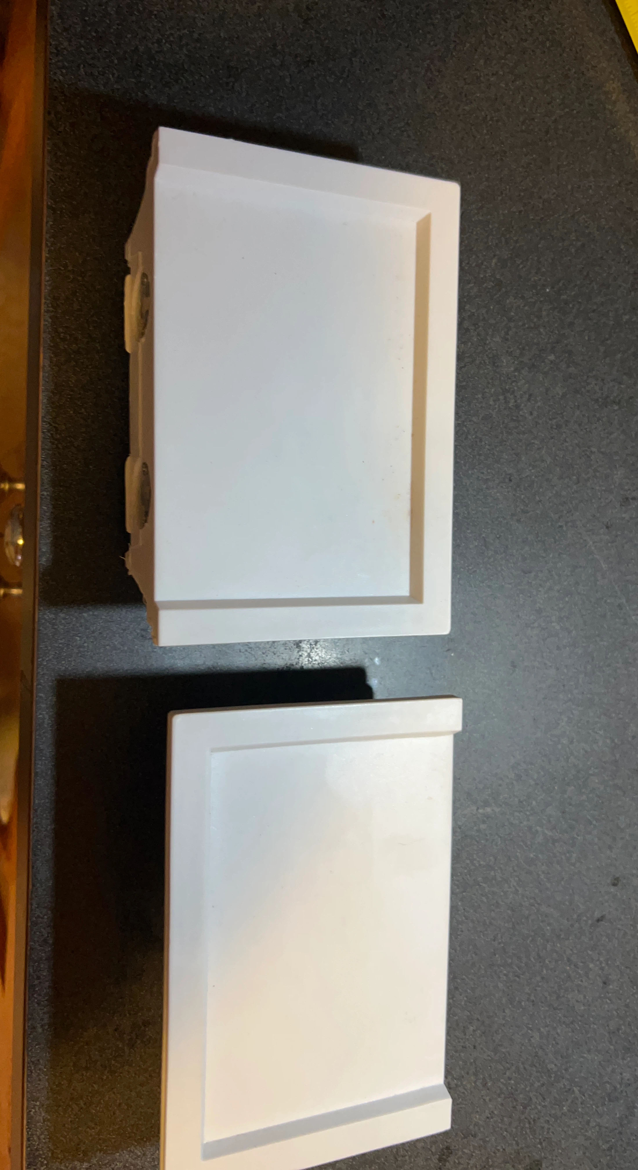 Floating shelves