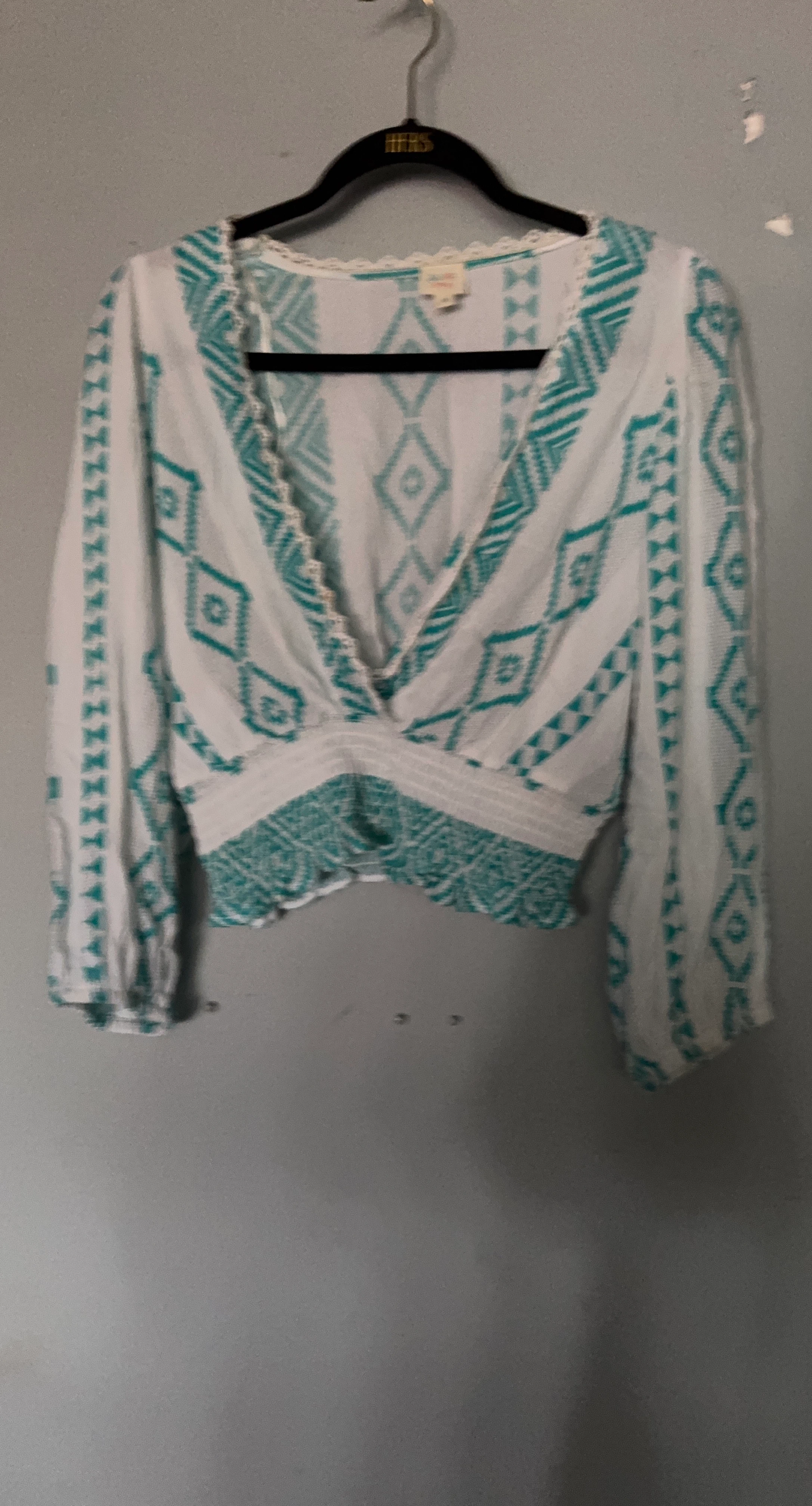 Embroidered Boho V-Neck Cropped Top