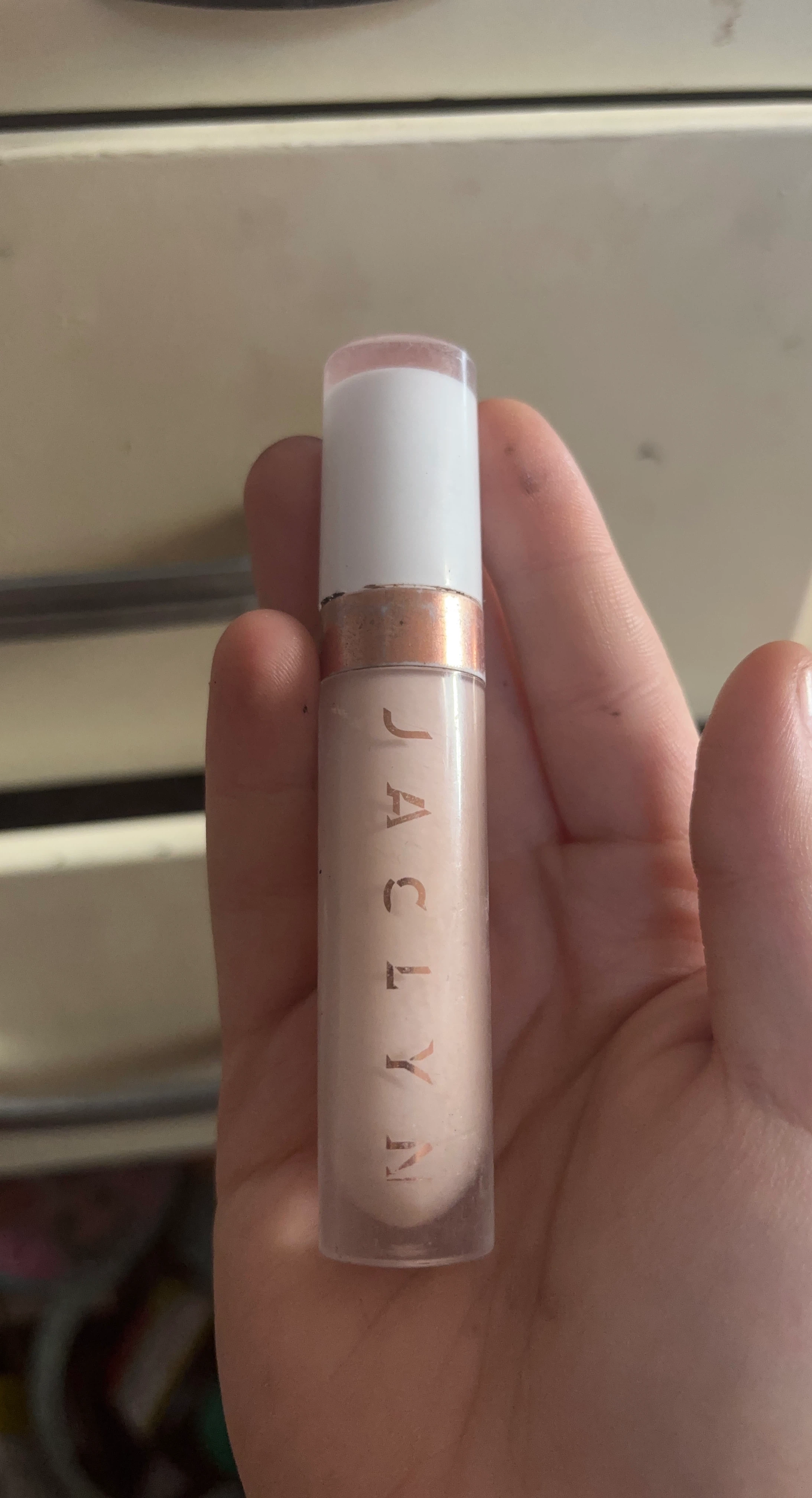 Jaclyn Cosmetics Concealer