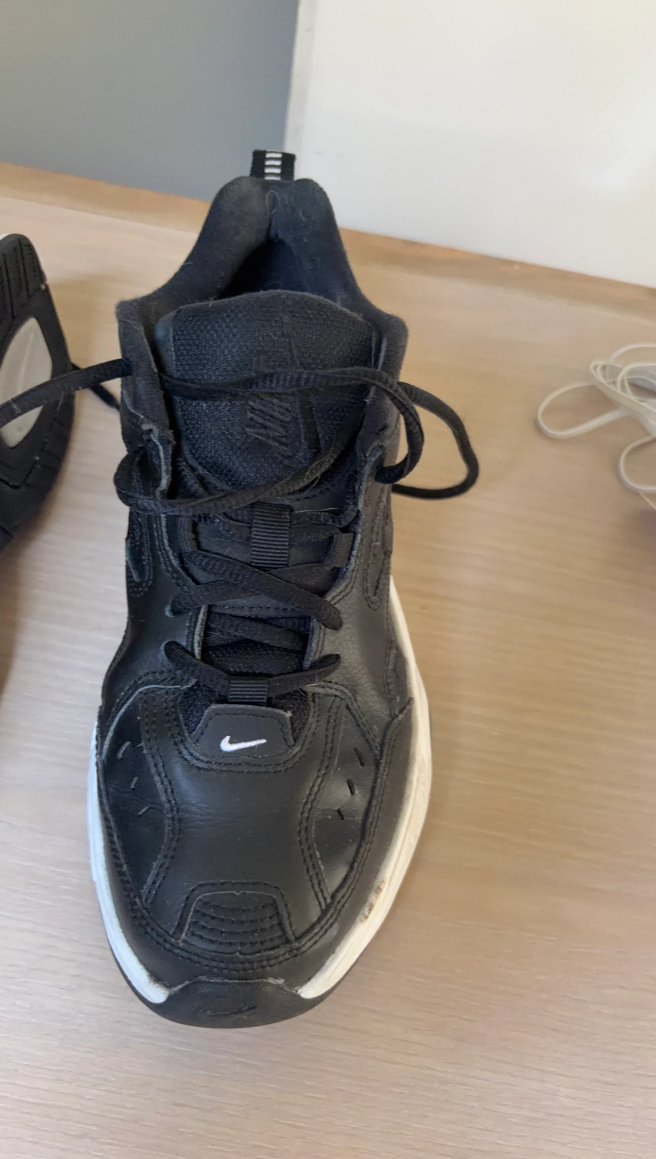 Nike Monarch IV Men's Shoes