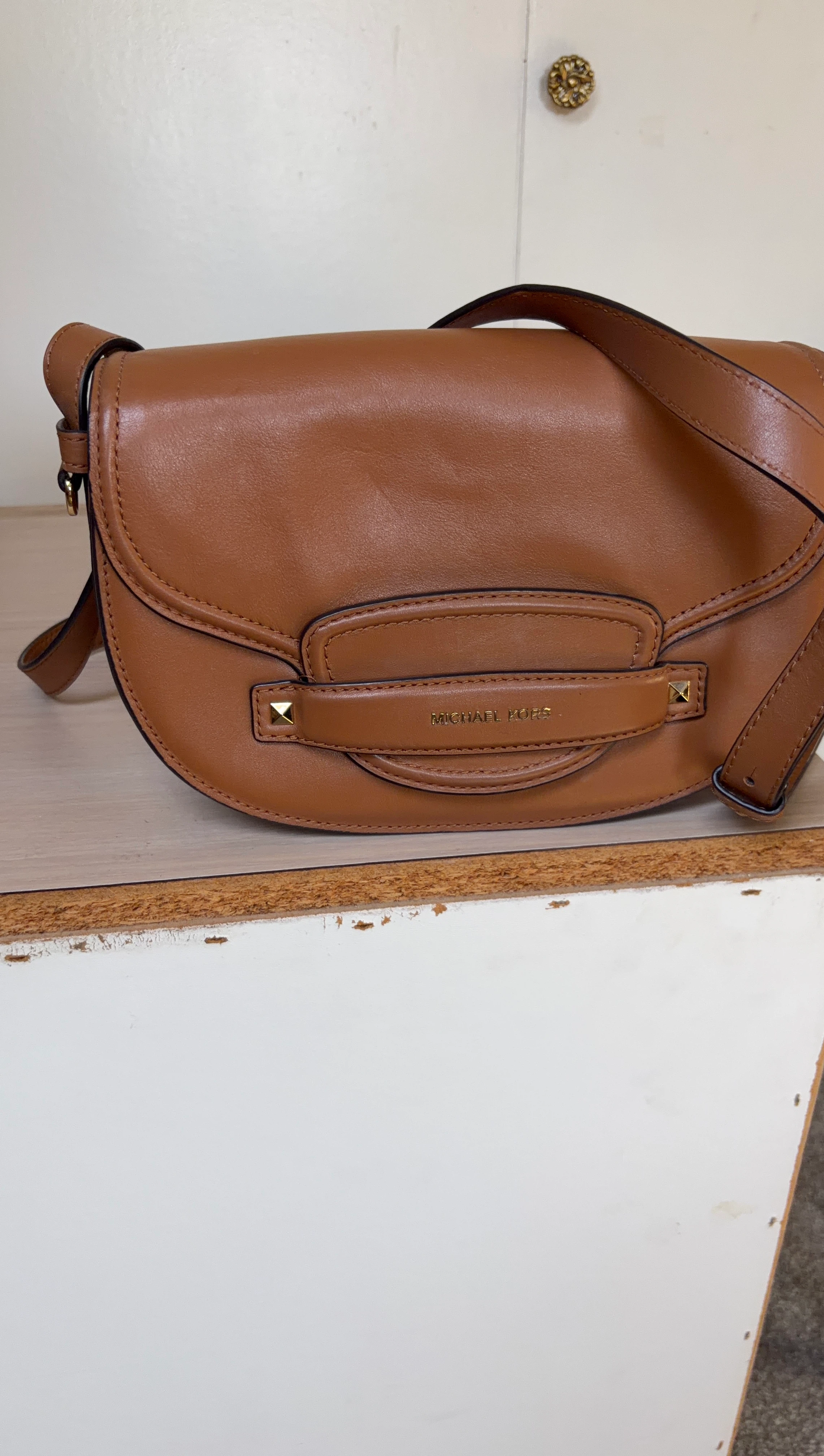 Michael Kors Saddle Bag