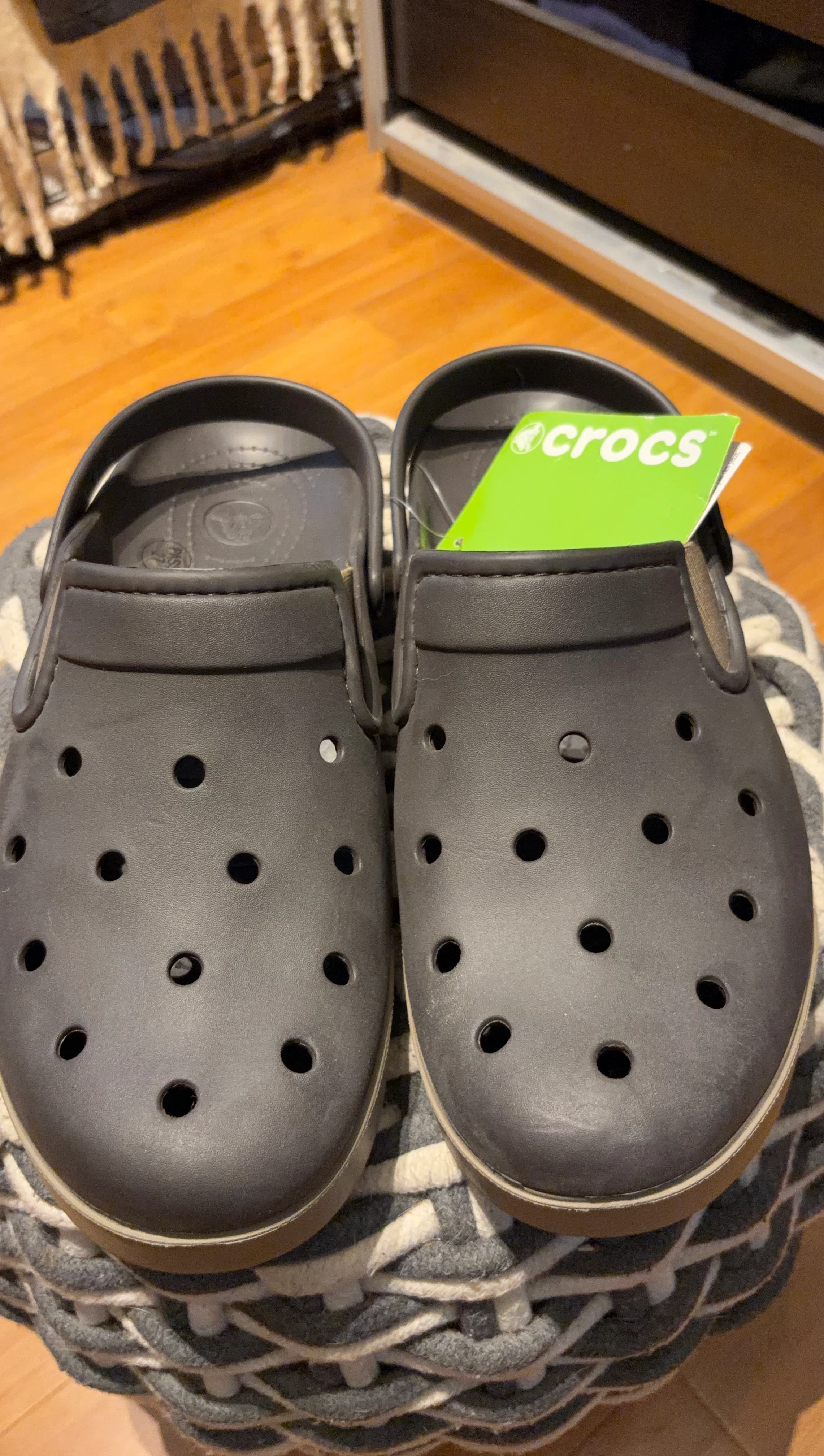 Crocs Unisex Clogs Size 11