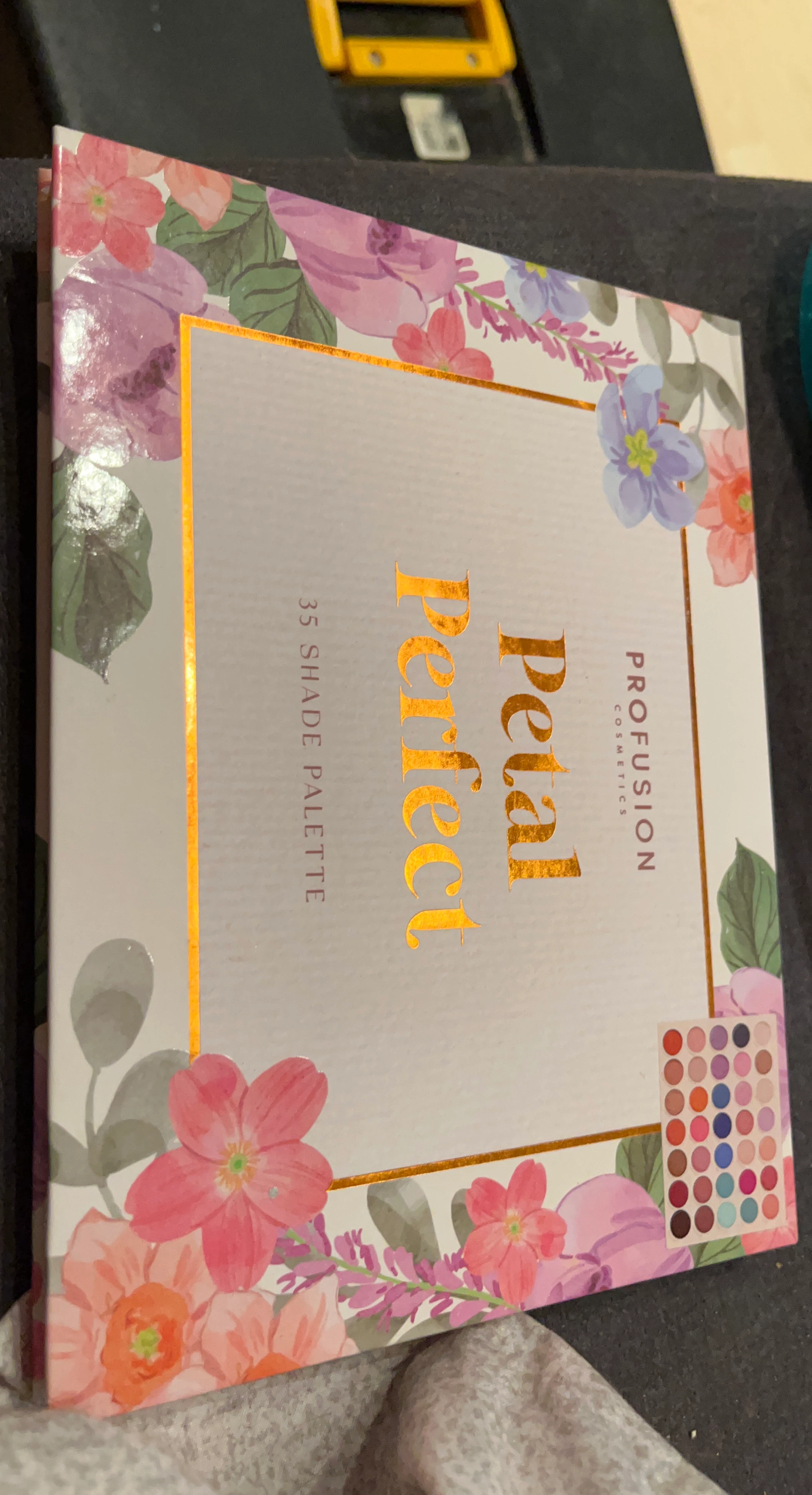 Profusion Petal Perfect 35 Shade Eyeshadow Palette