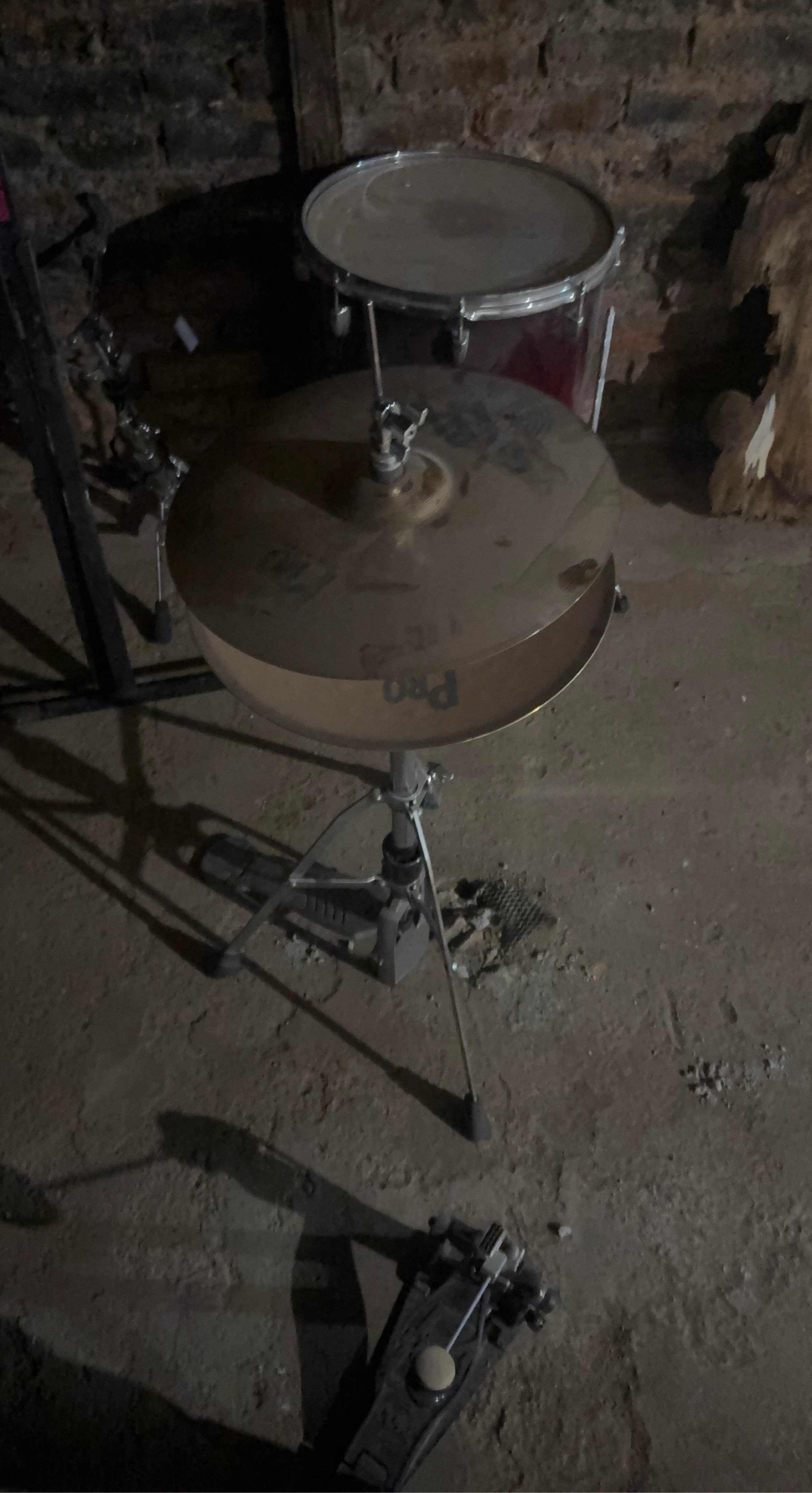 Pro Series Cymbal and Drum Set