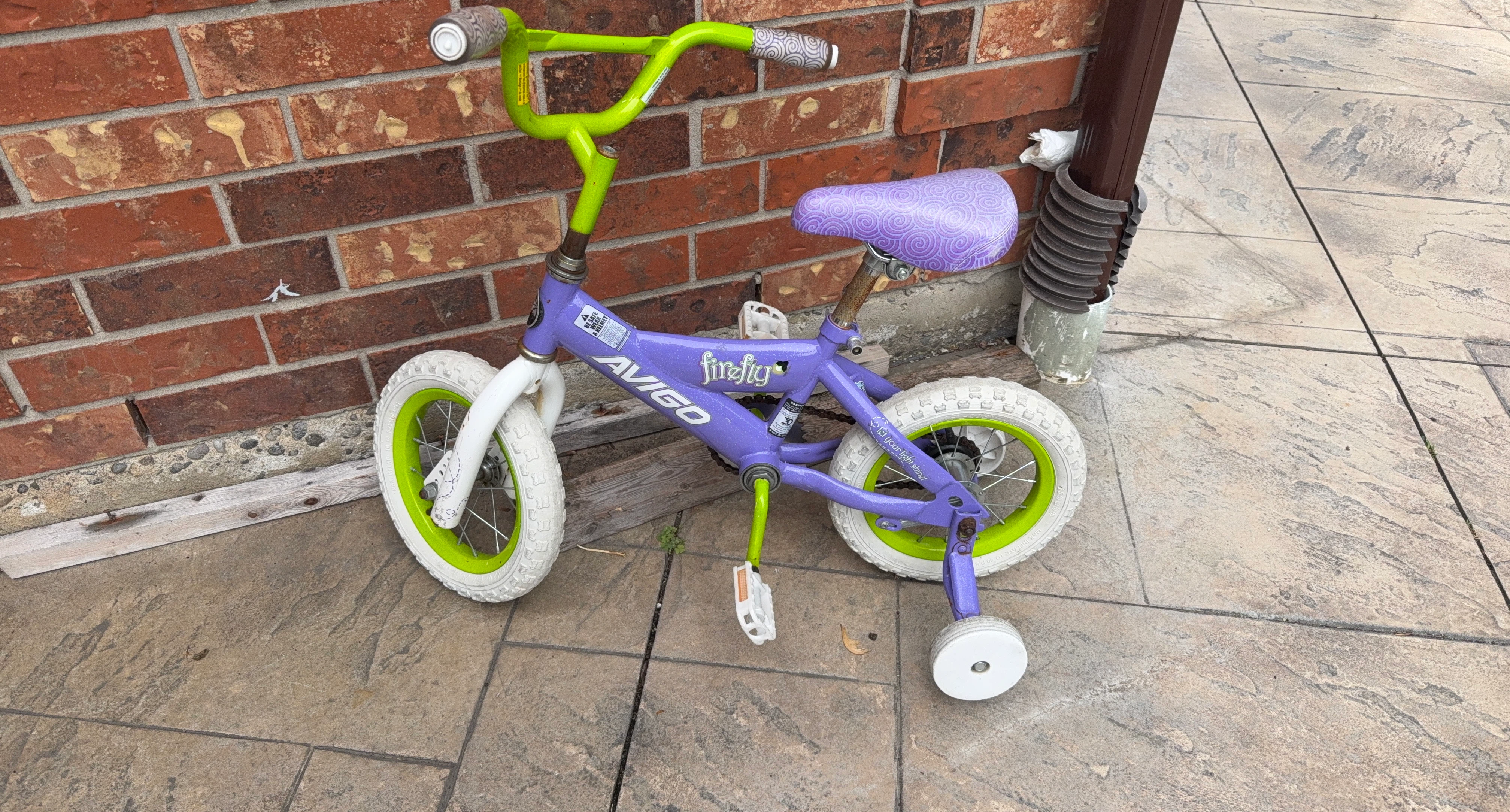 Avigo Firefly Kids Bike