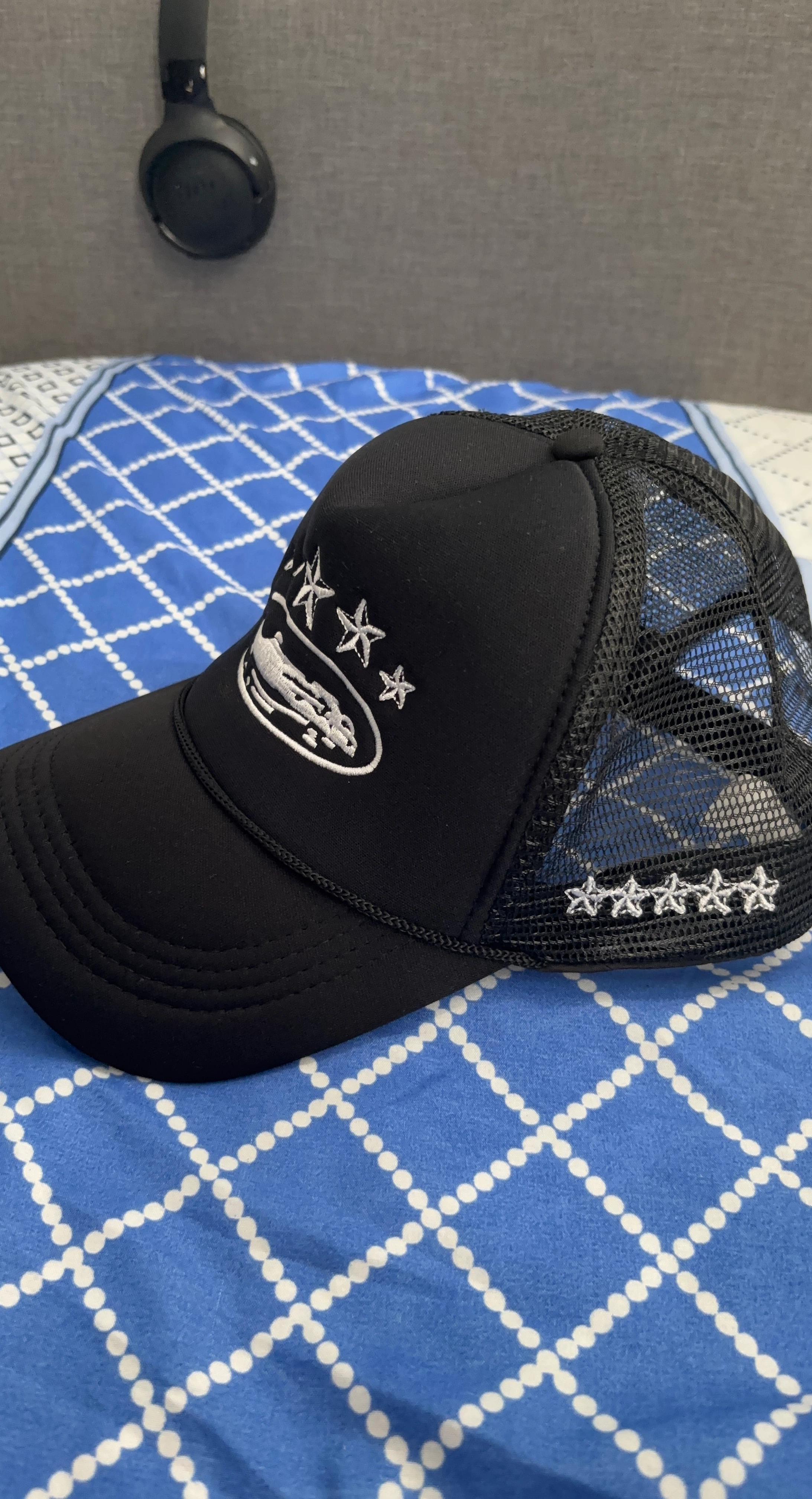 Black hat