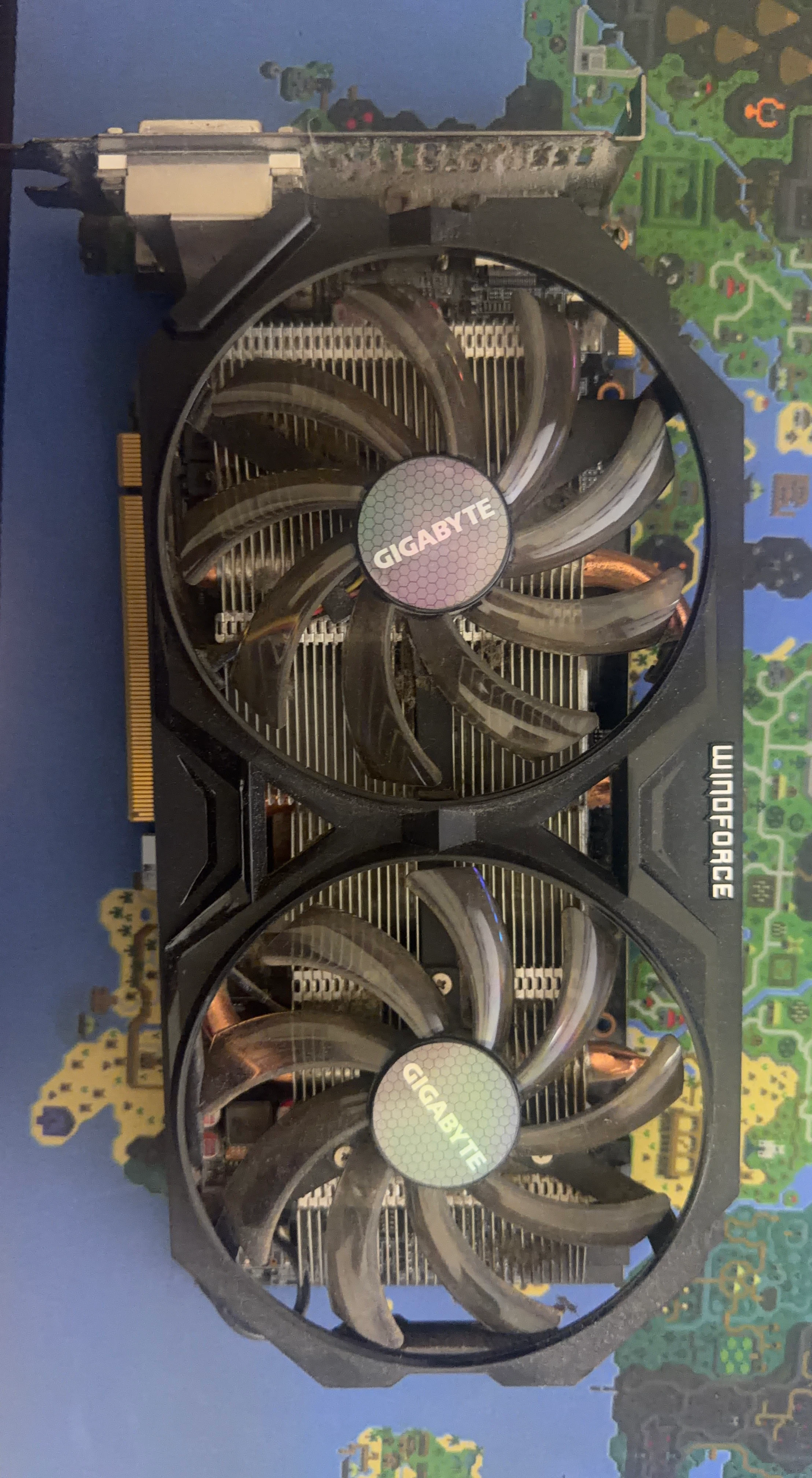 Windforce R9 270 2048 MB GDDR5