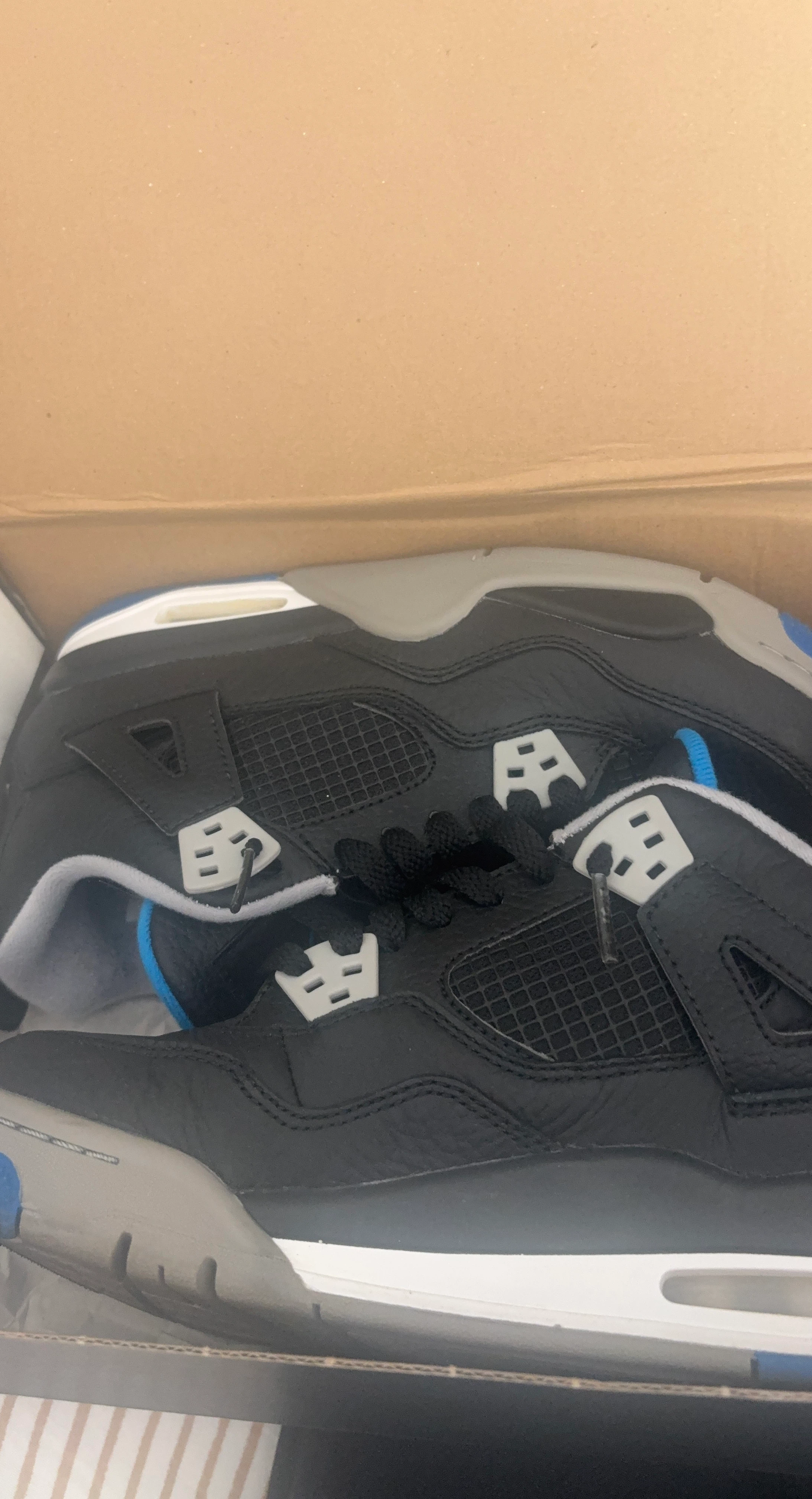Air Jordan 4 Retro Black Blue