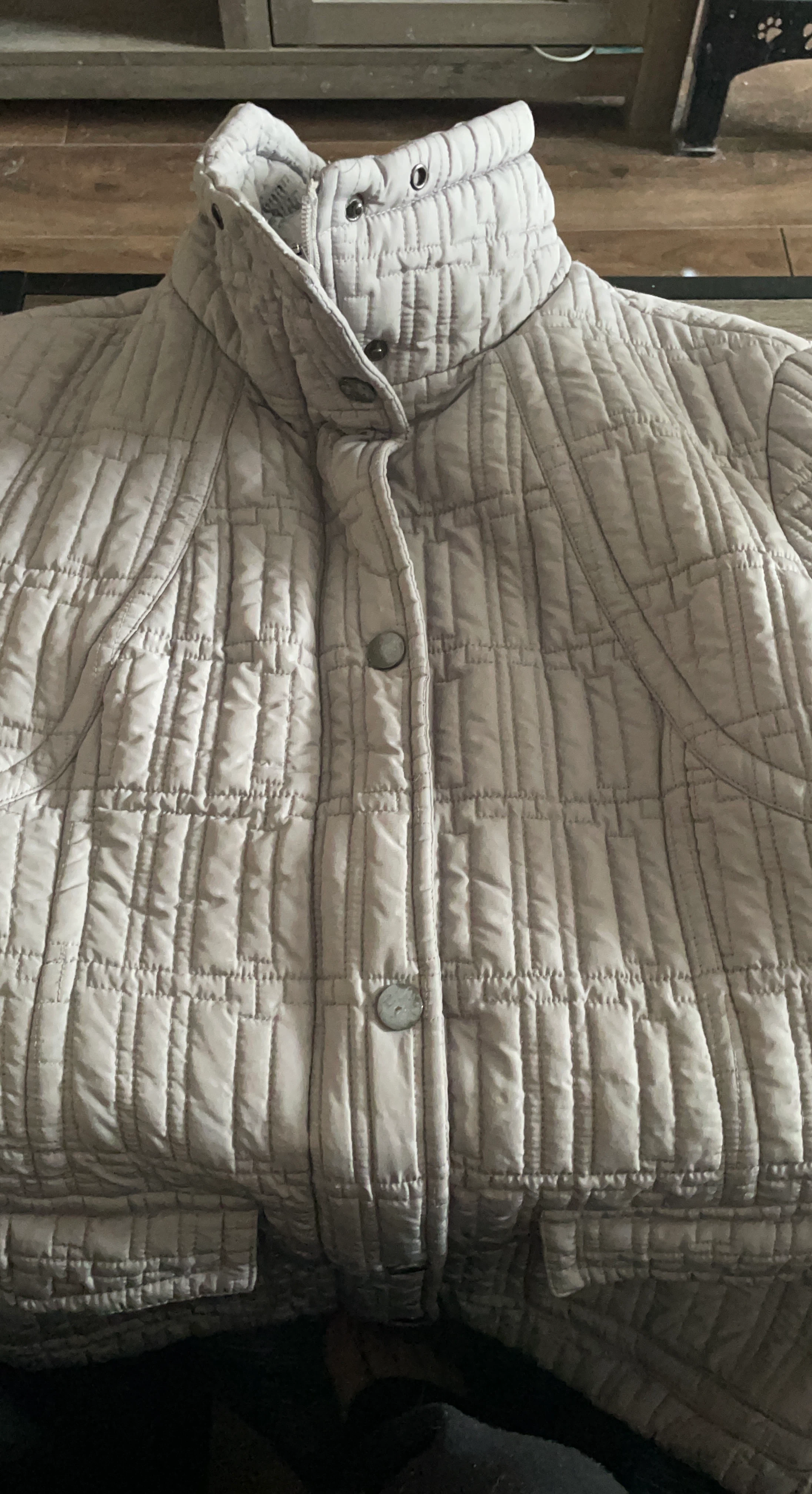 Beige quilted high collar jacket