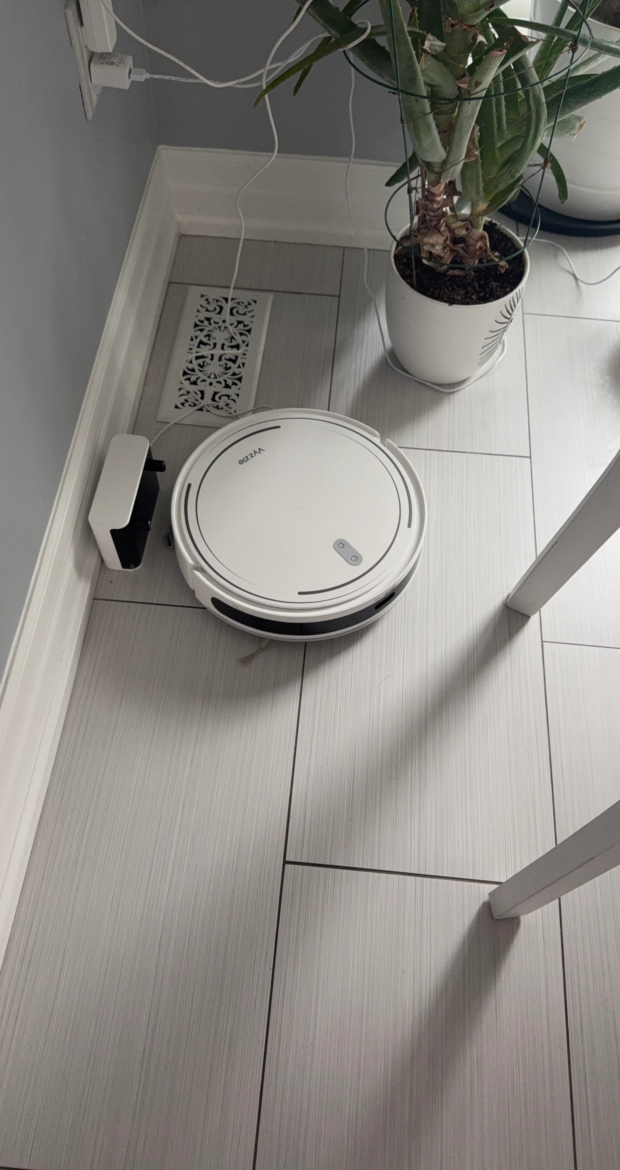 WYZE Robot Vacuum