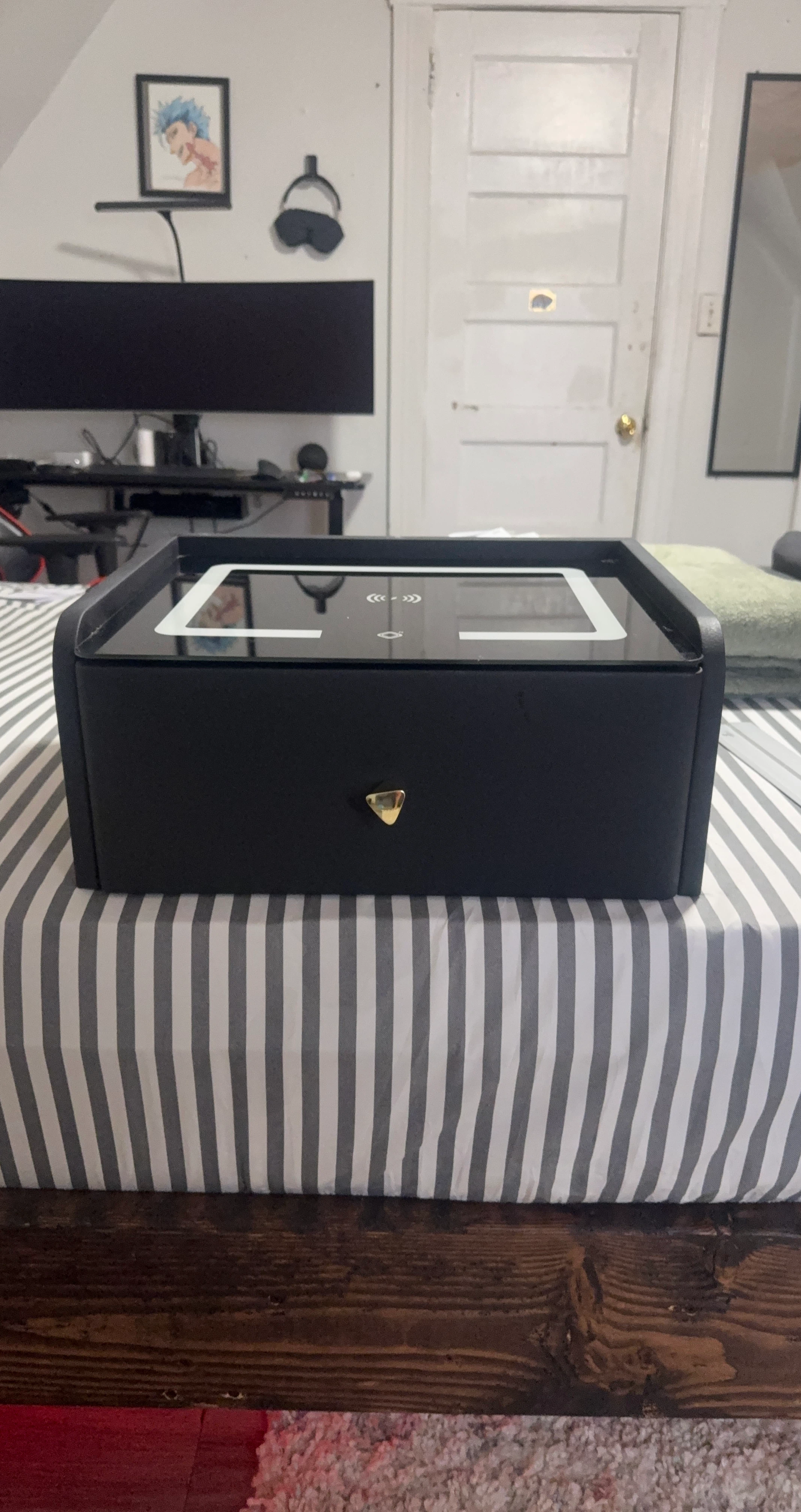 Black Wireless Charging Station with USB Ports