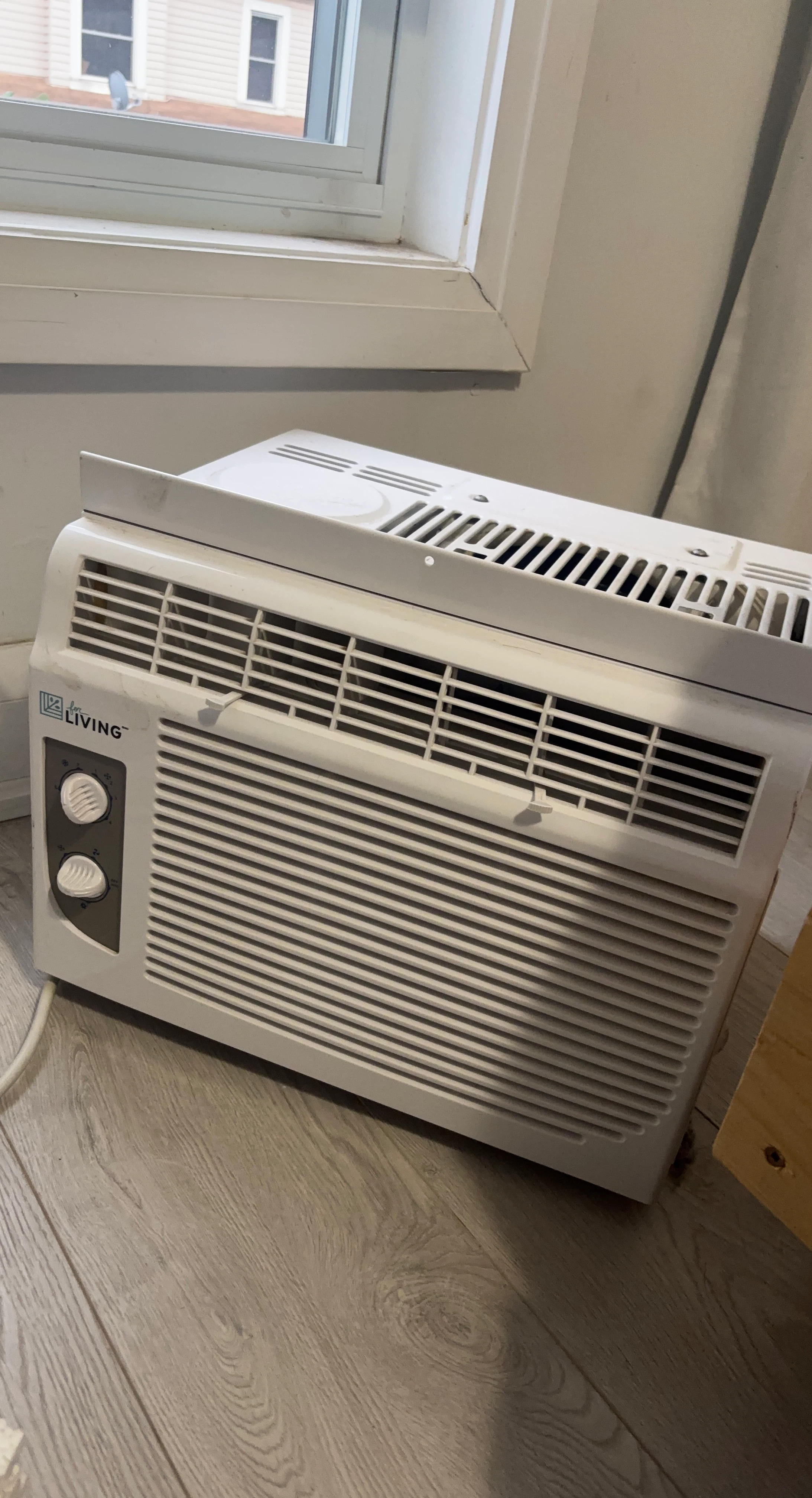 For Living Window Air Conditioner