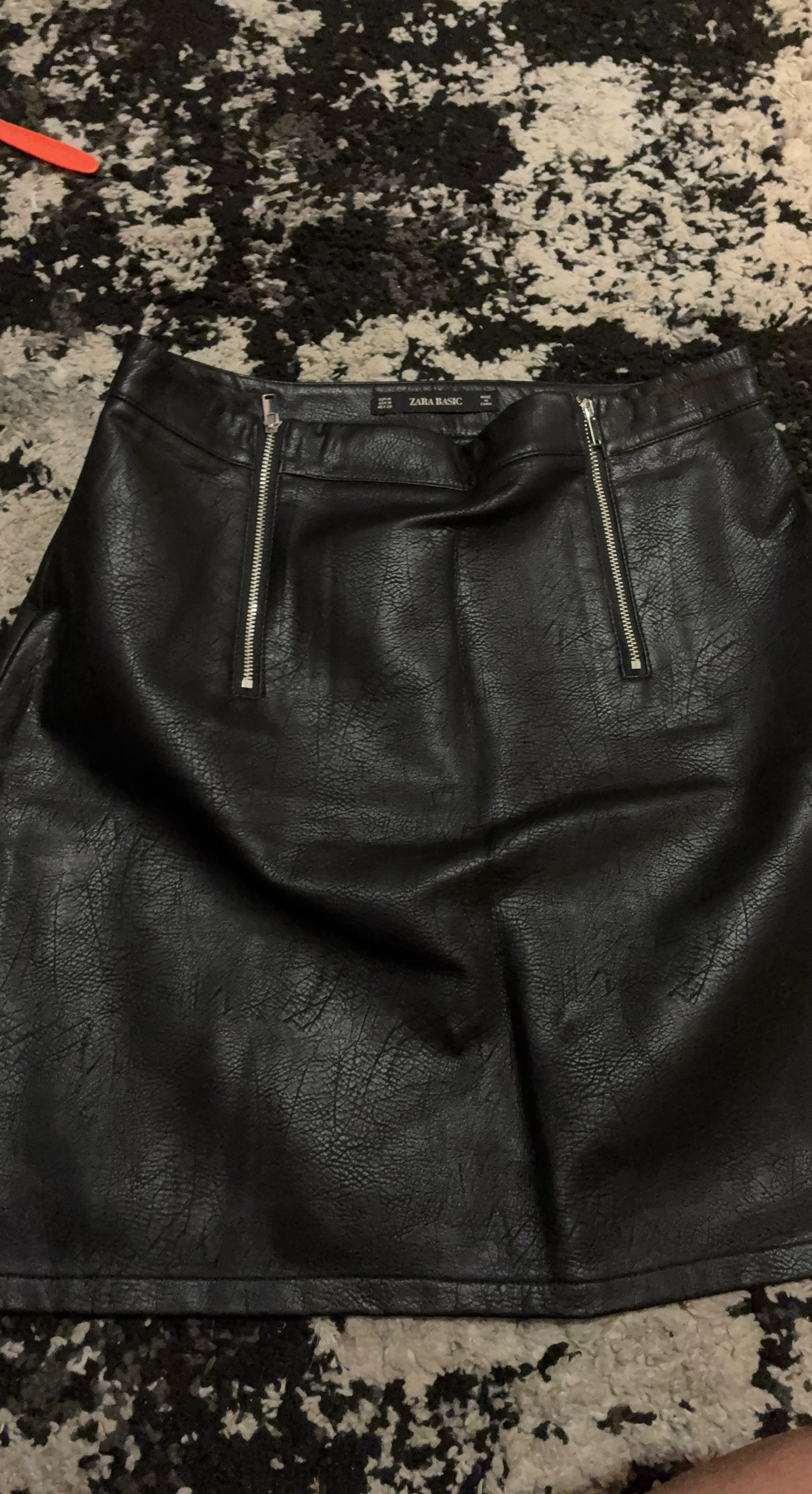 Zara Basic Faux Leather Skirt