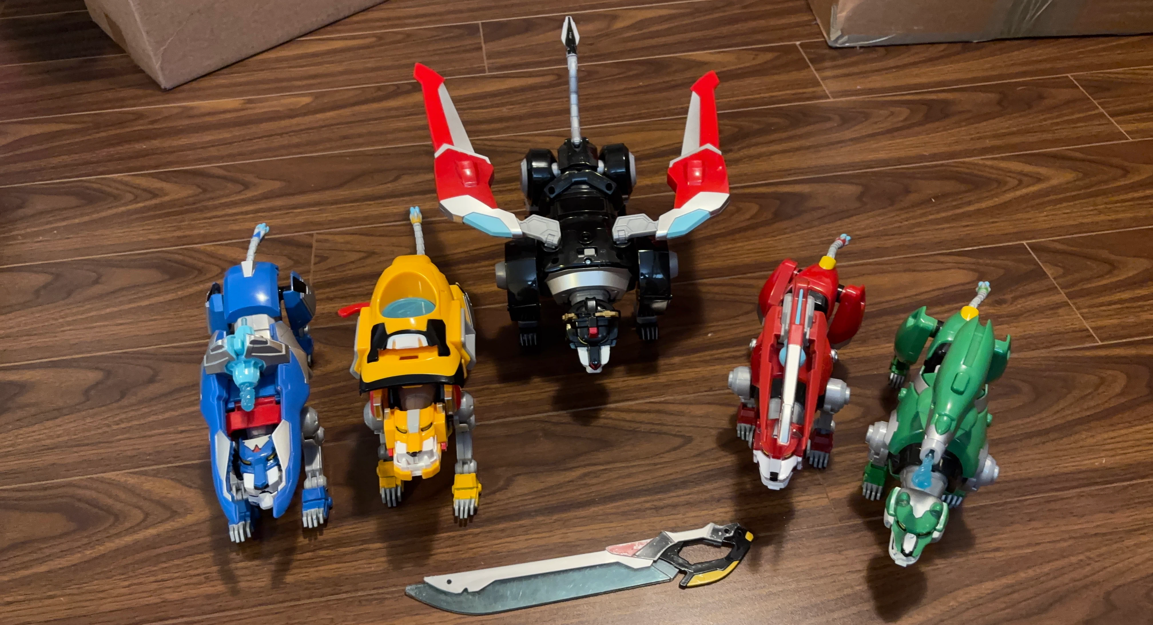 Voltron Lions Toy Set