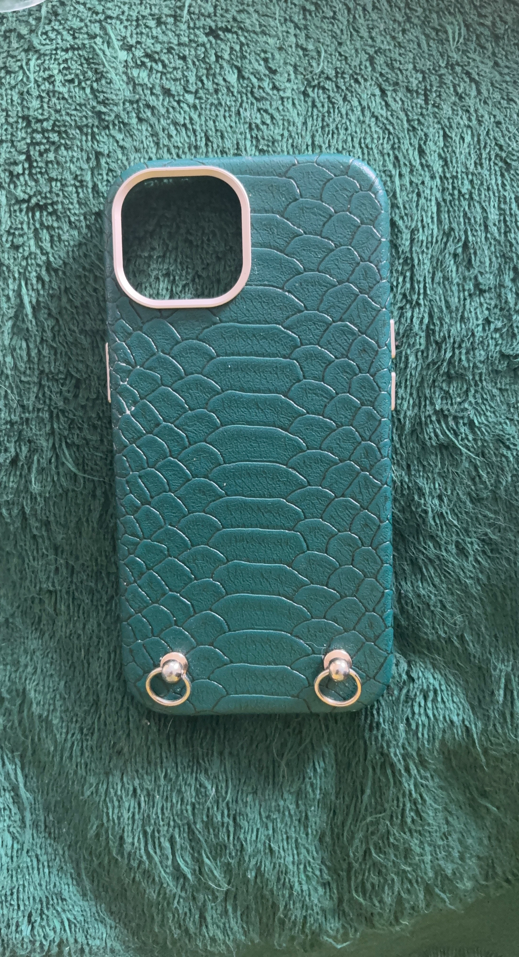 Used Snake-Case IPhone 14