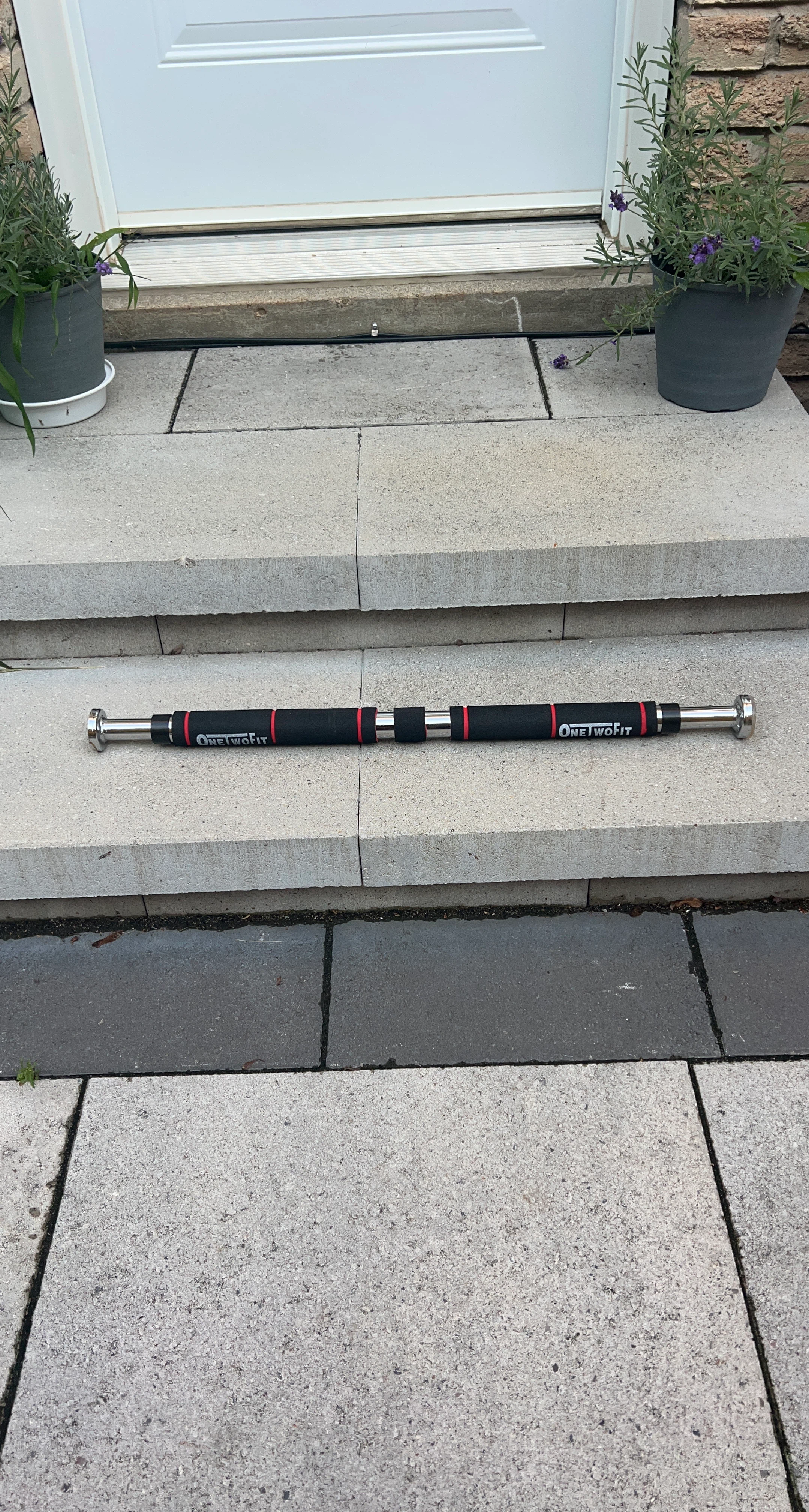 OneTwoFit Doorway Pull Up Bar