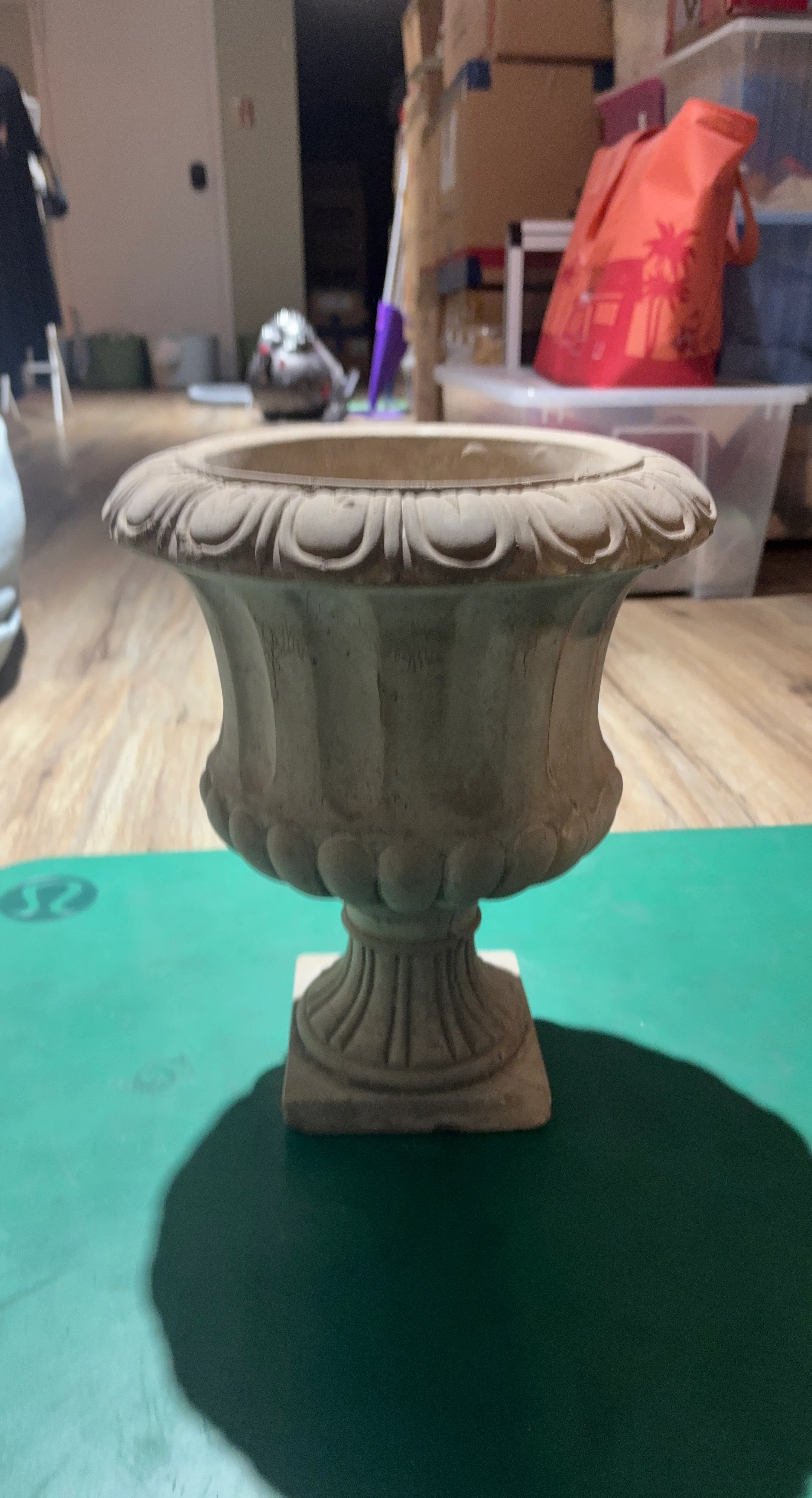 Stone Garden Urn Planter