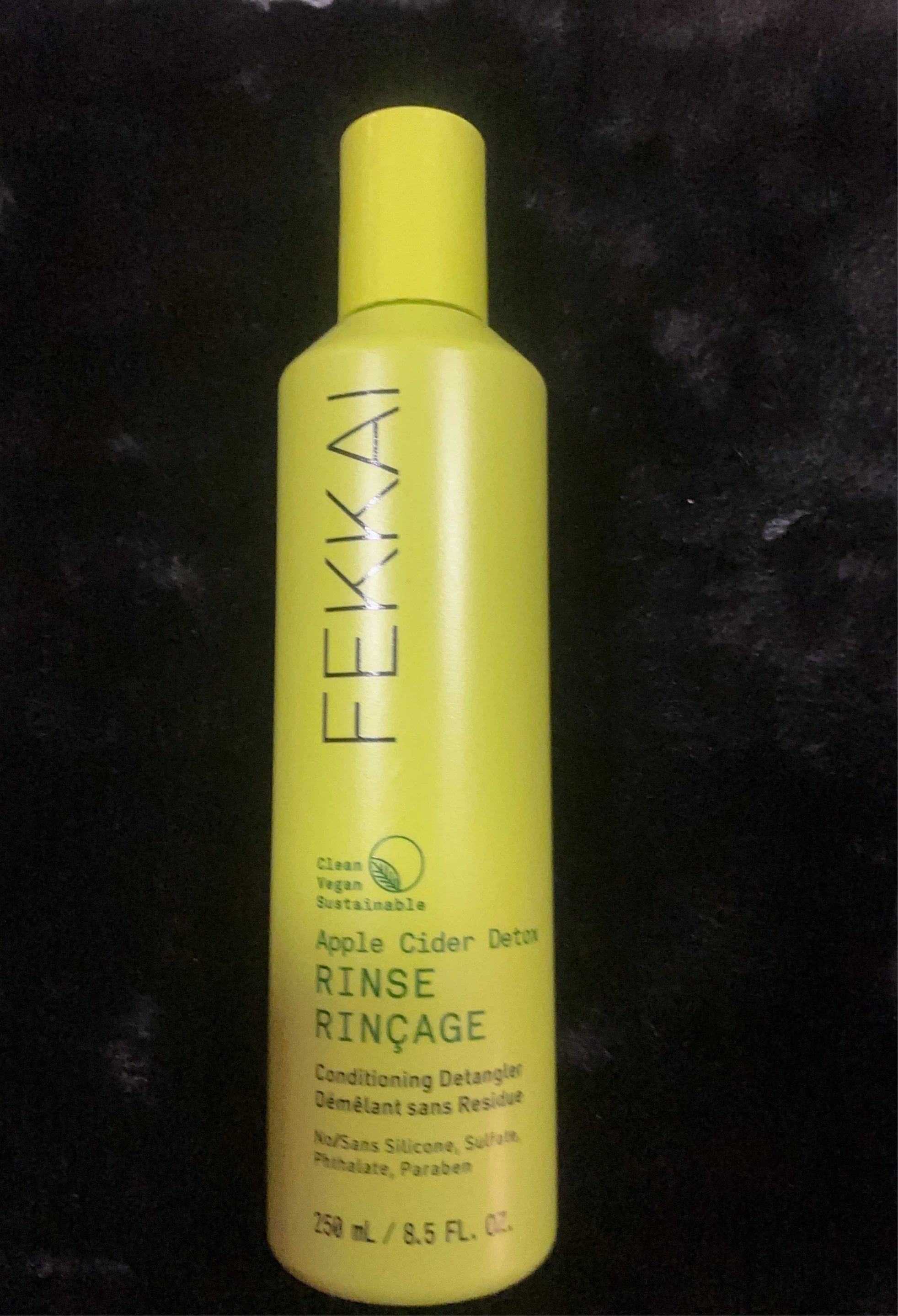 FEKKAI Apple Cider Detox Conditioning 8.5 FL. OZ.