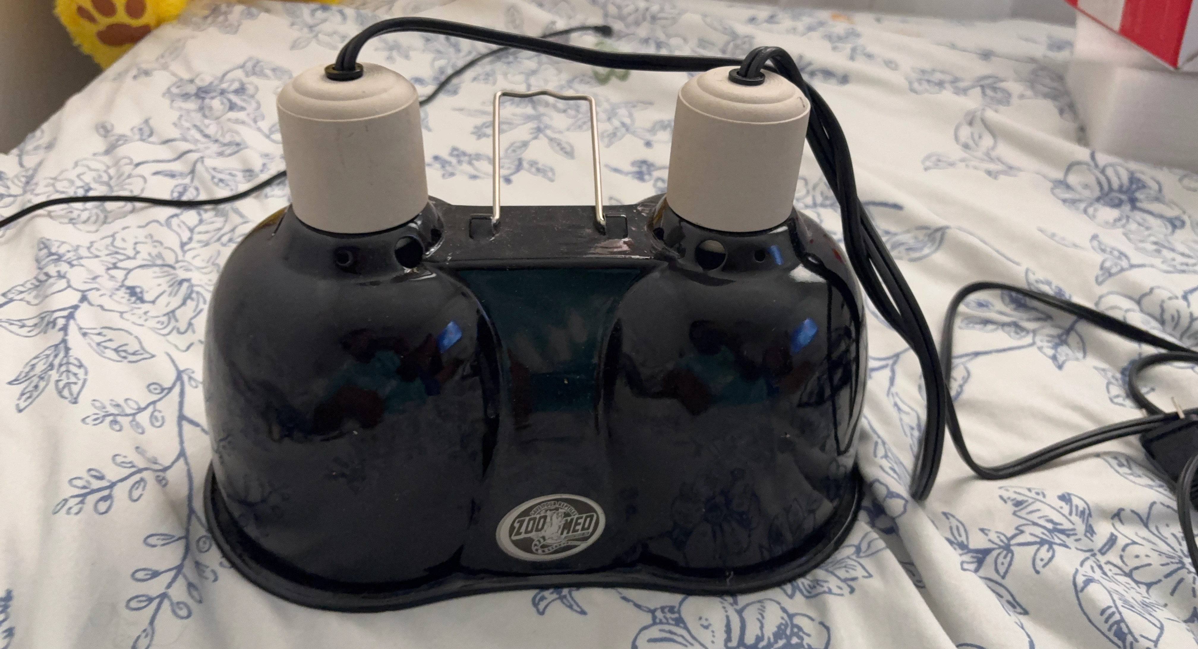 Zoo Med Dual Lamp Fixture