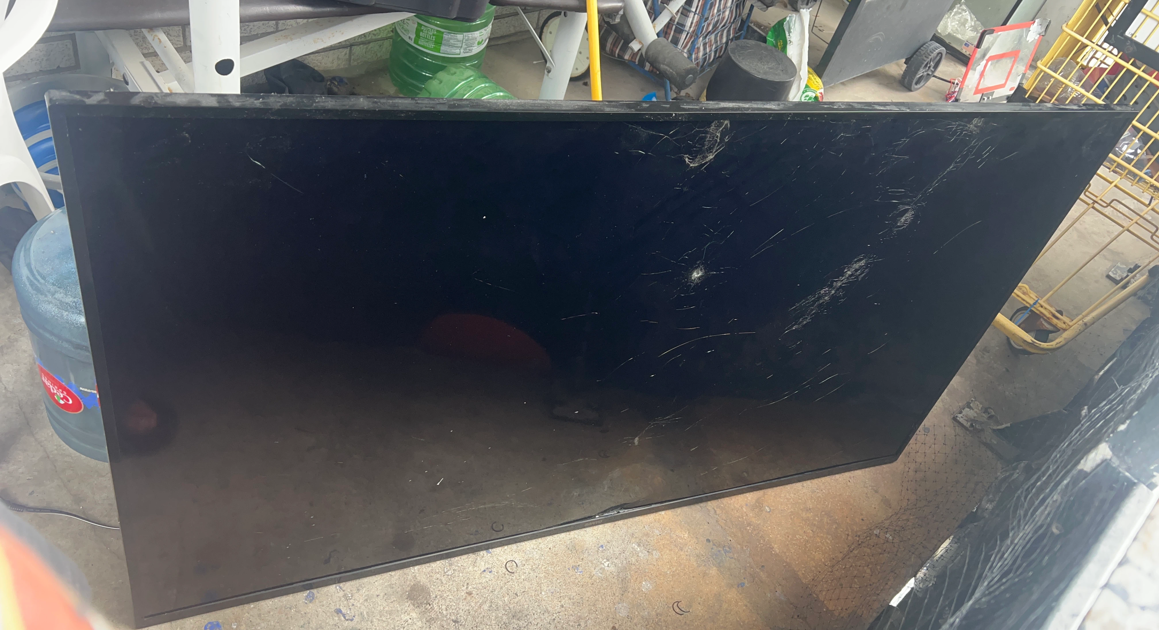 Phillips Q LED 4K (PARTS/REPAIR)