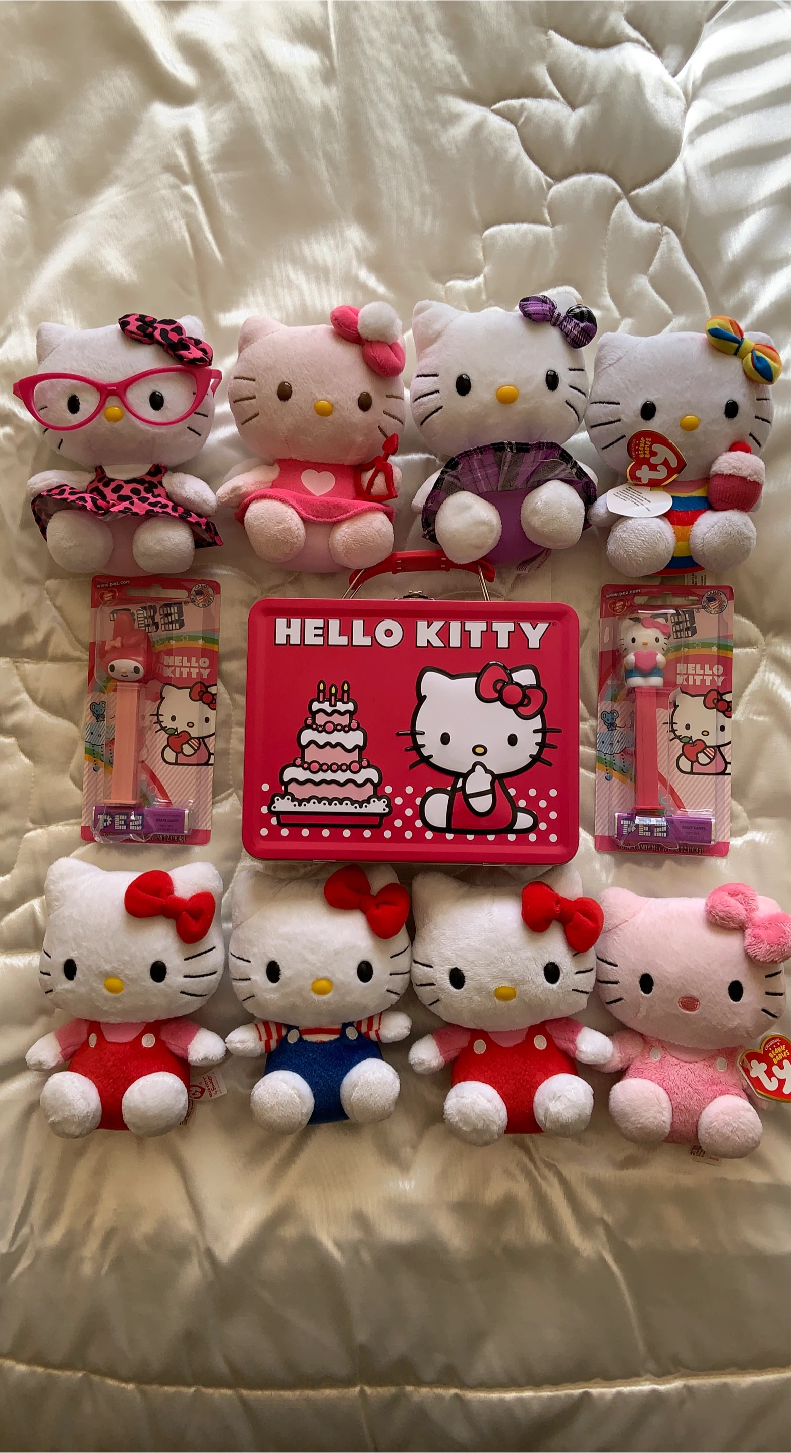 Hello Kitty Plush Toys/PEZ & Collectible Lunchbox