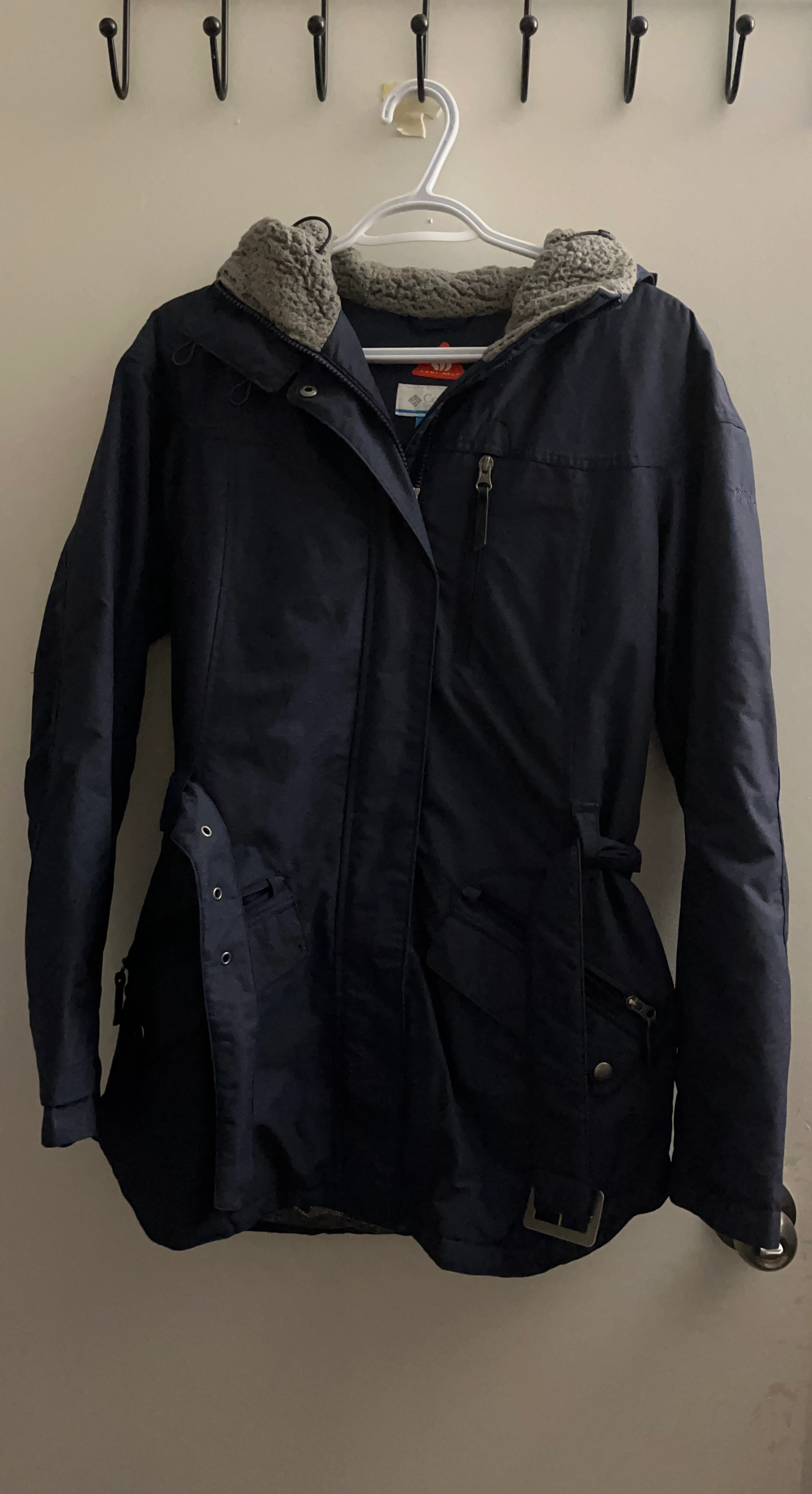 Columbia Navy Winter Jacket with Sherpa Collar