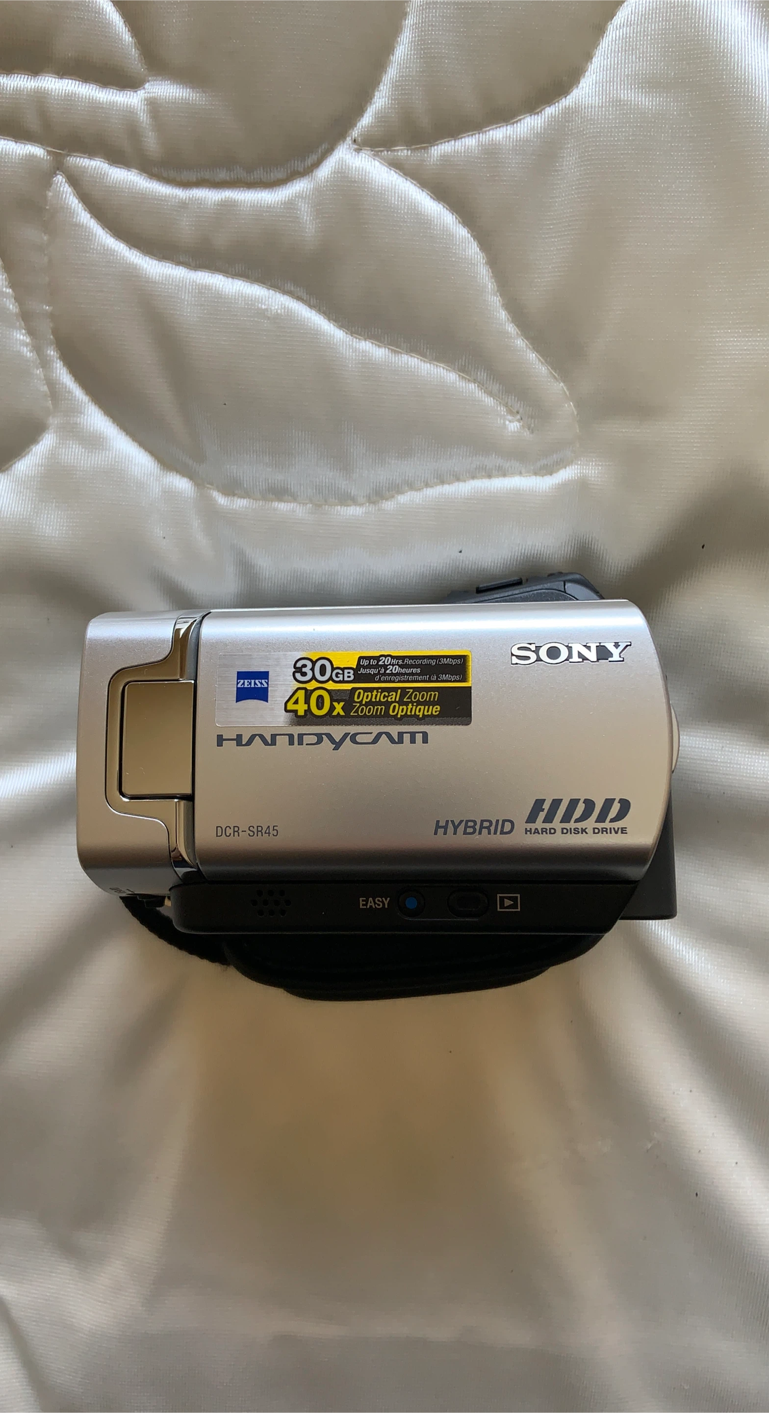 Sony Handycam DCR-SR45 Hybrid HDD Camcorder