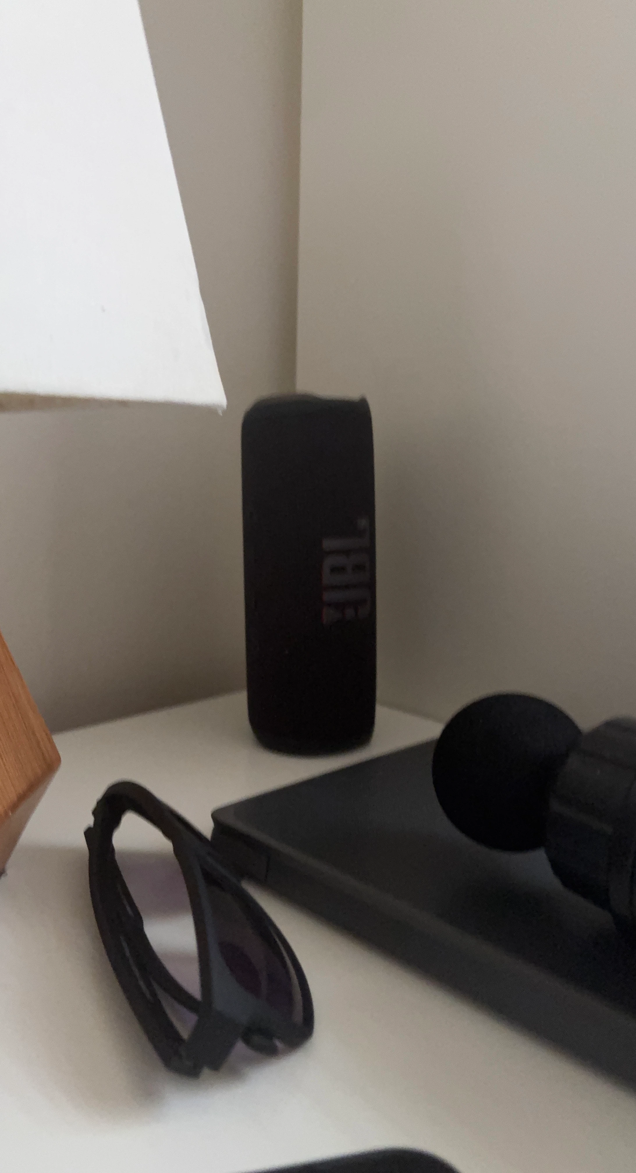 JBL Flip Black Portable Speaker