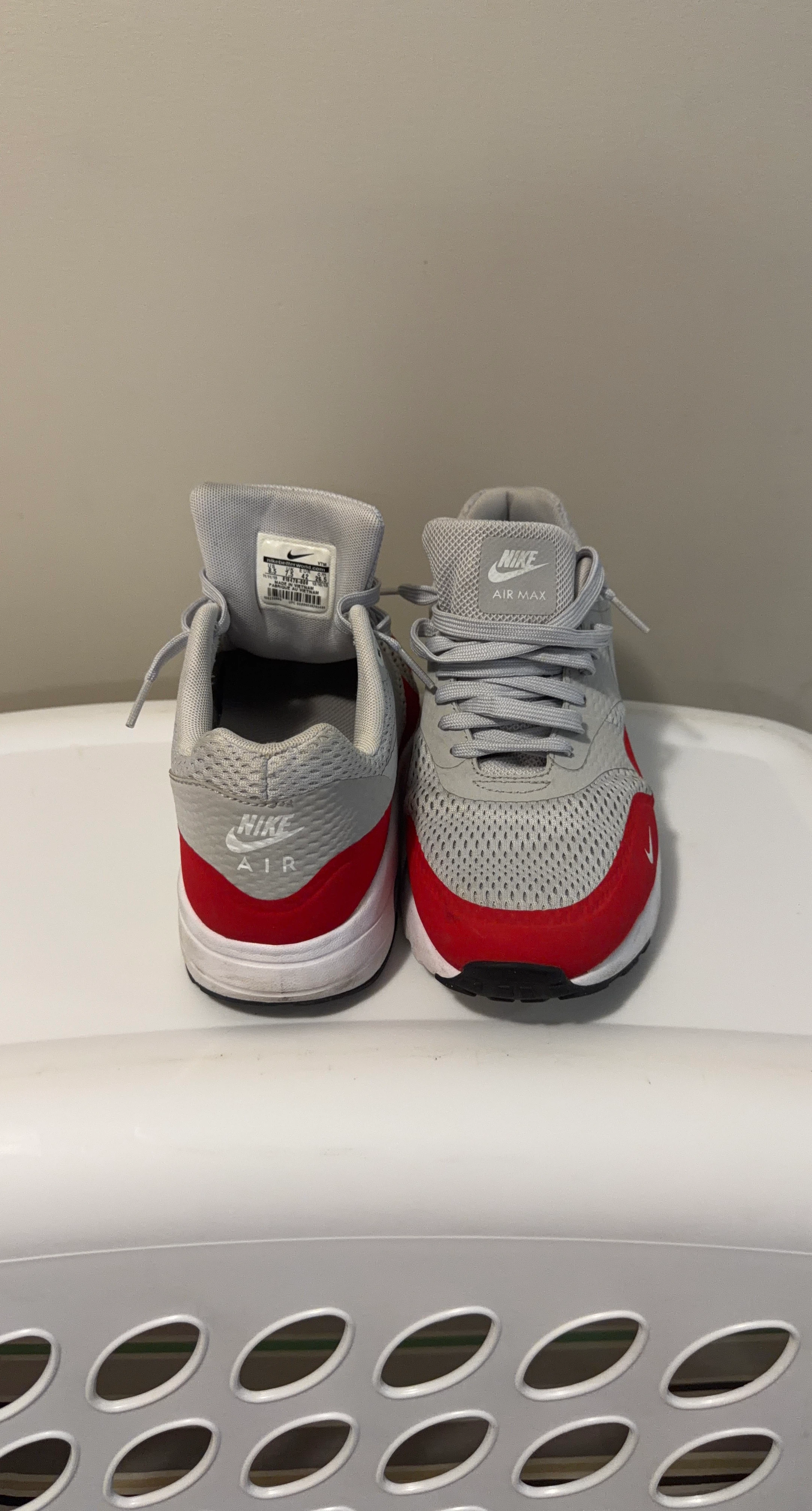 Nike Air Max 1 Grey Red Sneakers