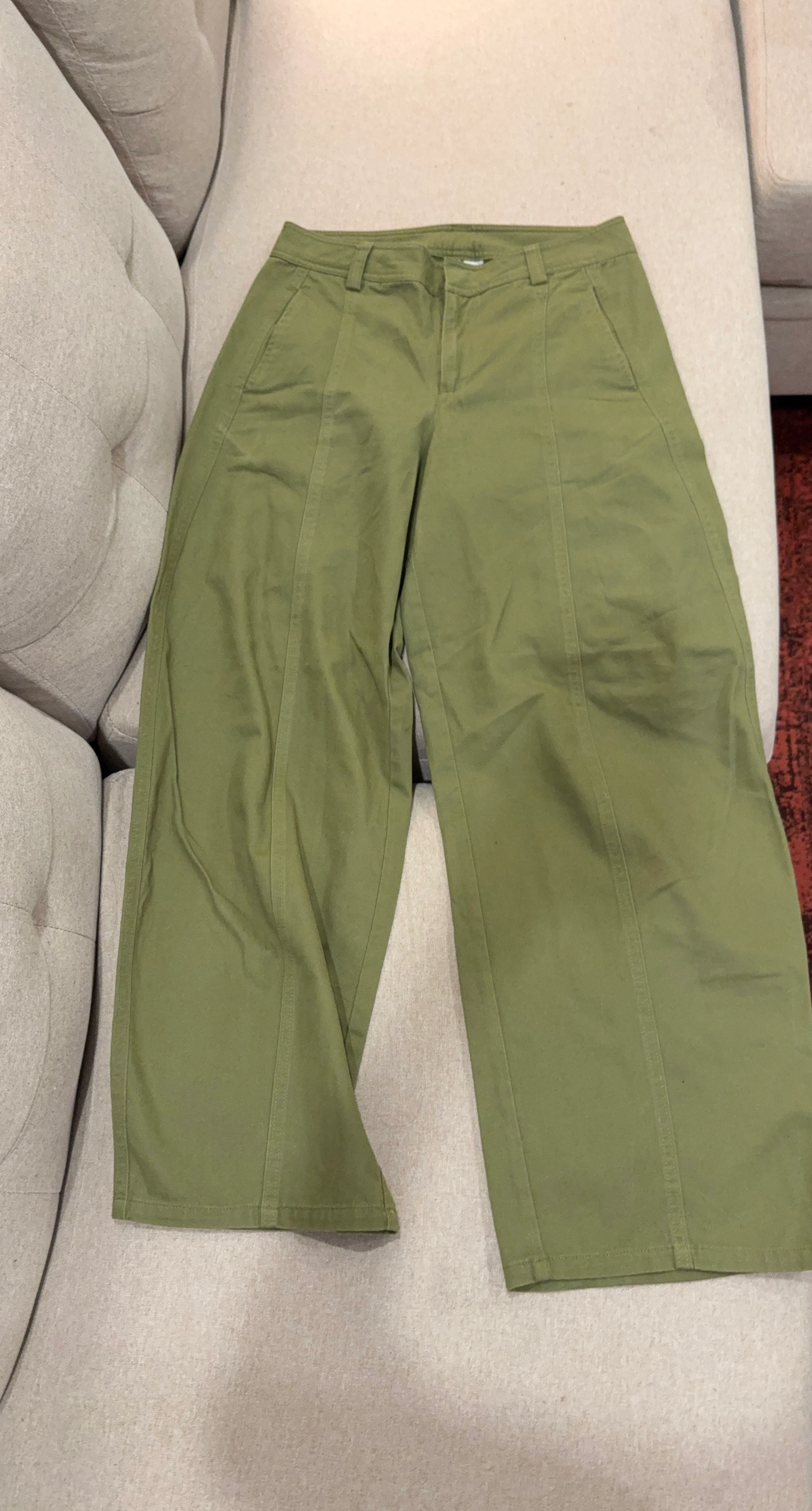 Green Wide-Leg barrel Pants