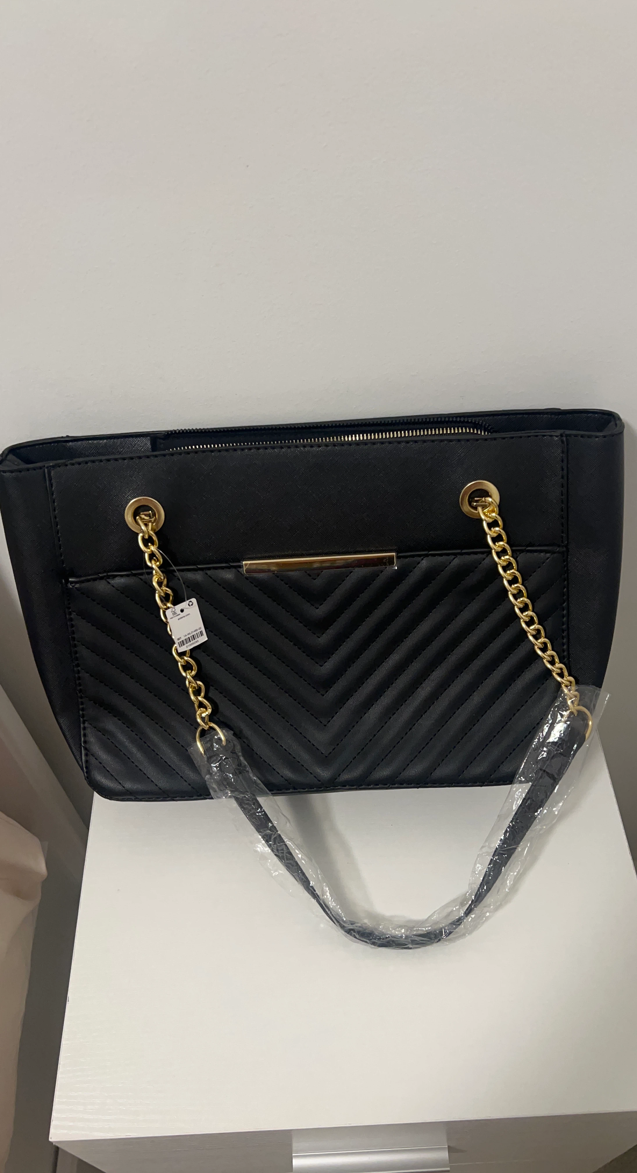 Quilted Tote Bag with Gold Chain