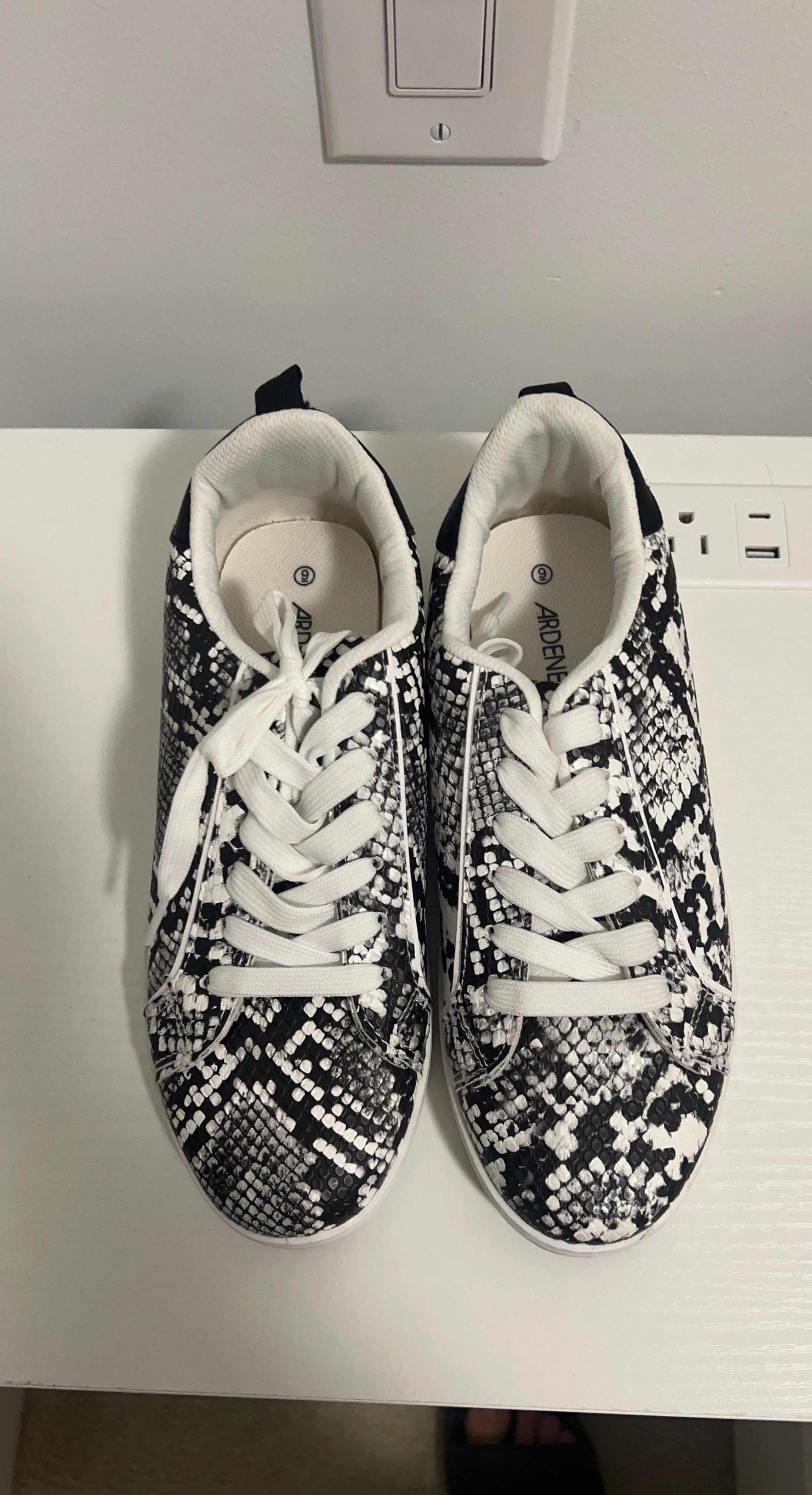 Ardene Snake Print Sneakers Size 9