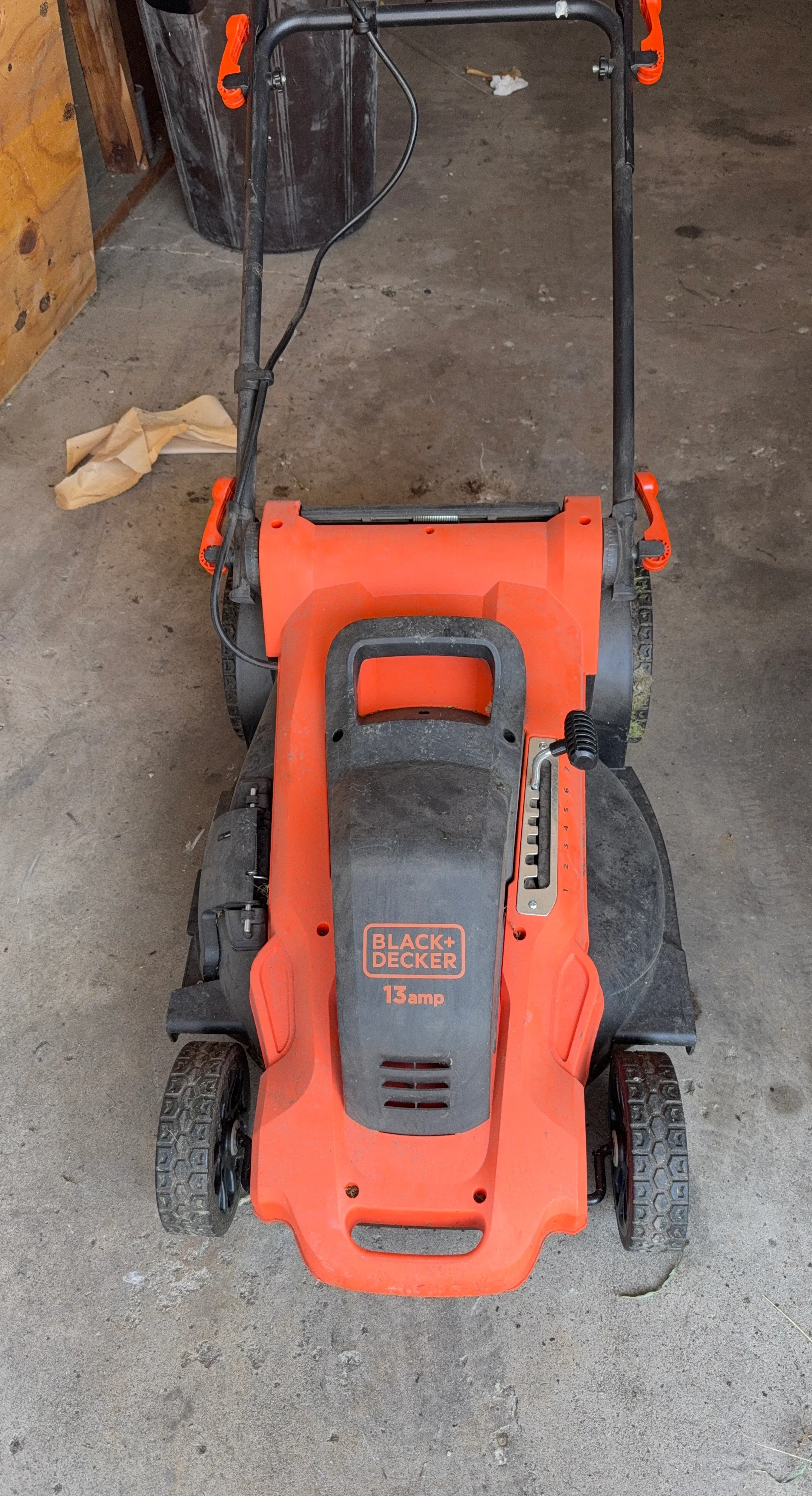 Black+Decker 13 Amp Electric Mower