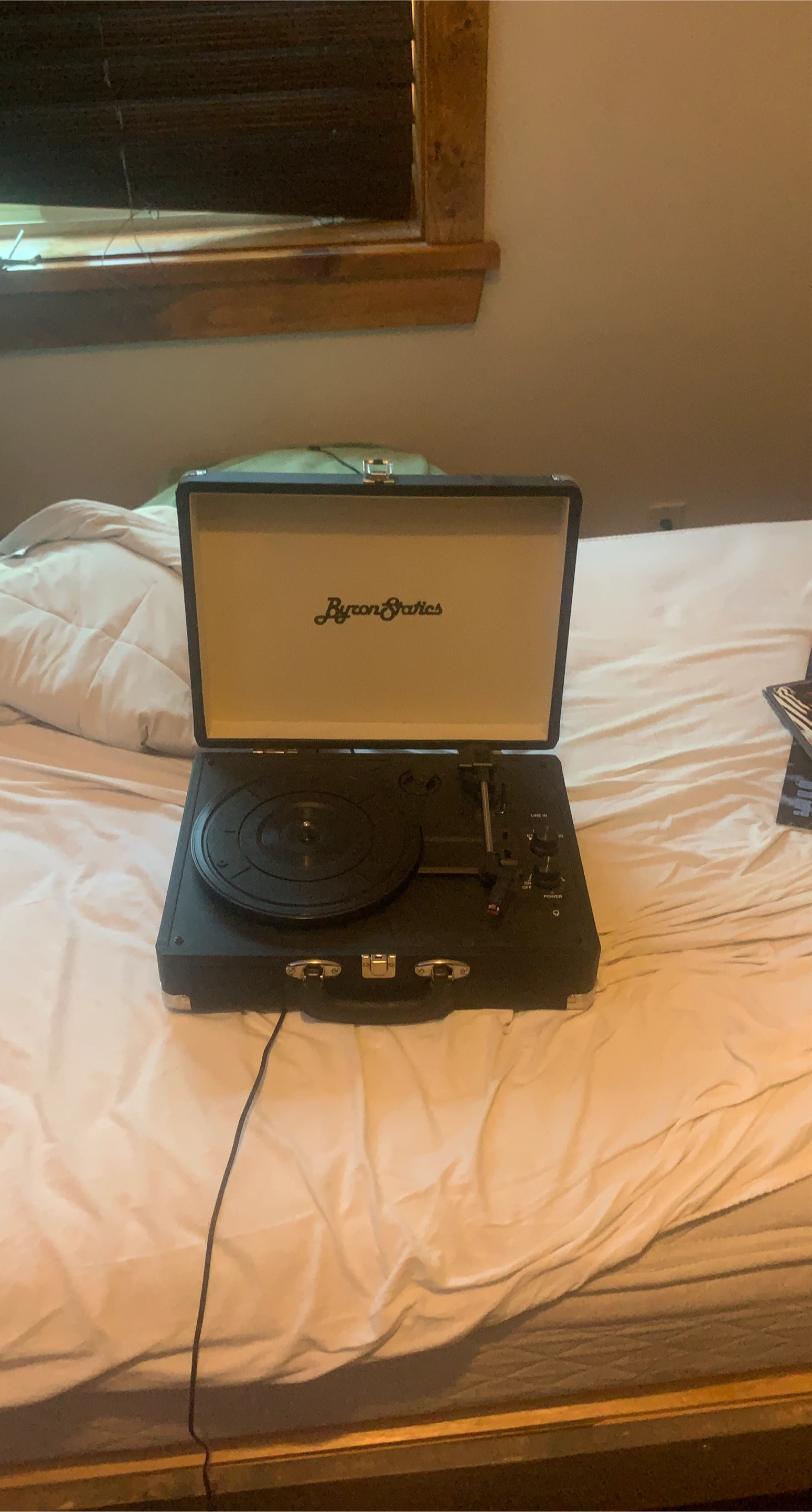 ByronStatics Portable Record Player