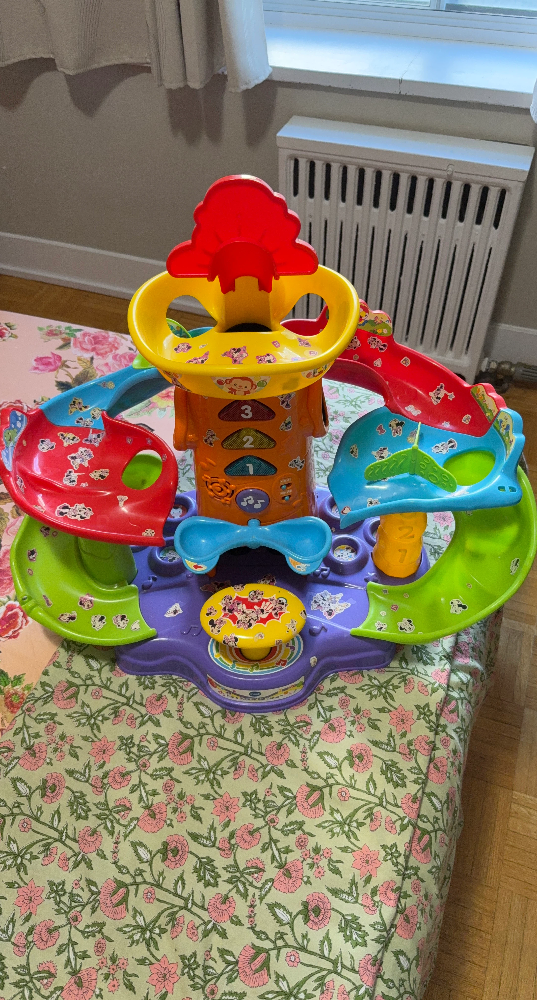 VTech Go! Go! Smart Wheels Deluxe Speedway Hauler